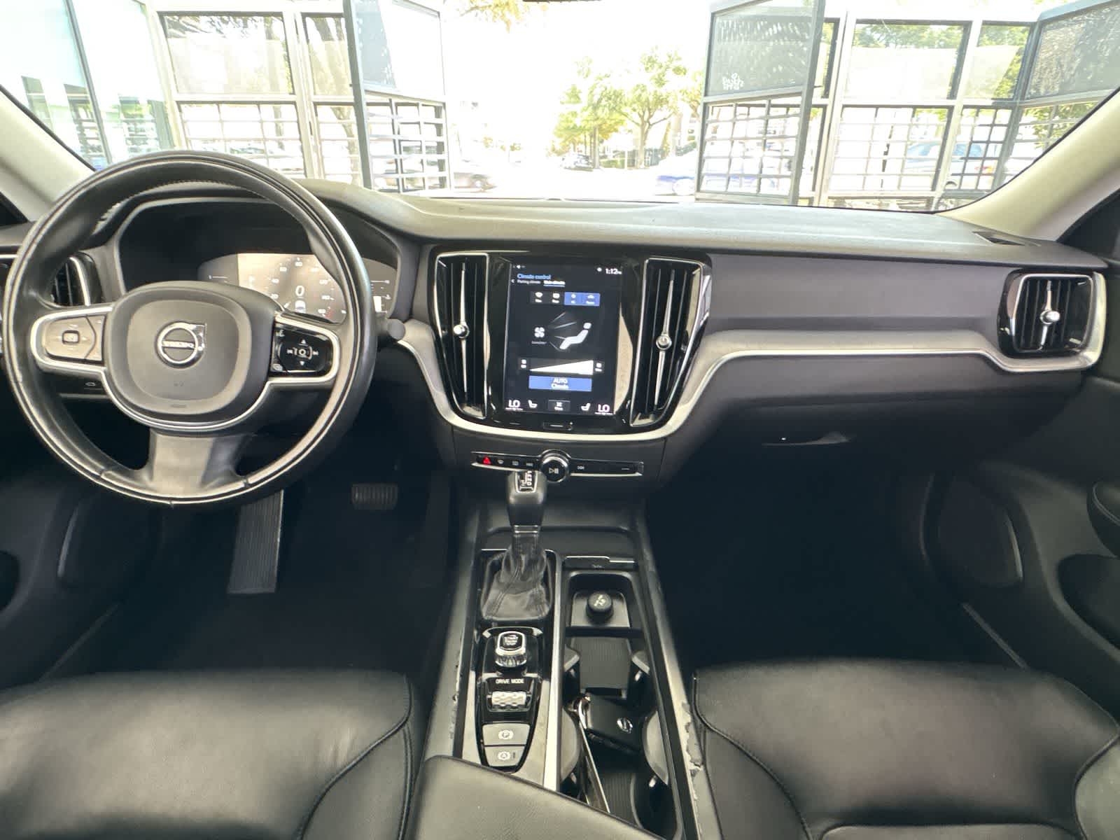 Thumbnail: 2019 Volvo S60 - 9