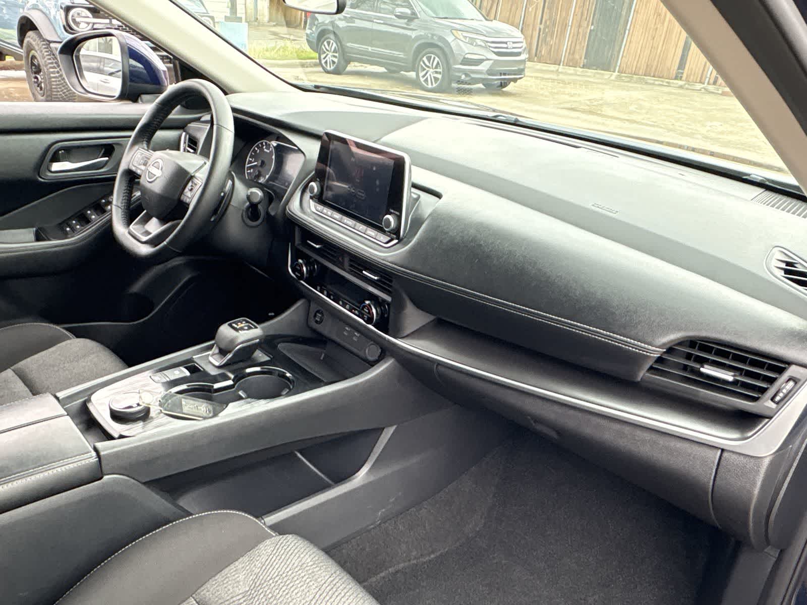 Thumbnail: 2025 Nissan Rogue - 26