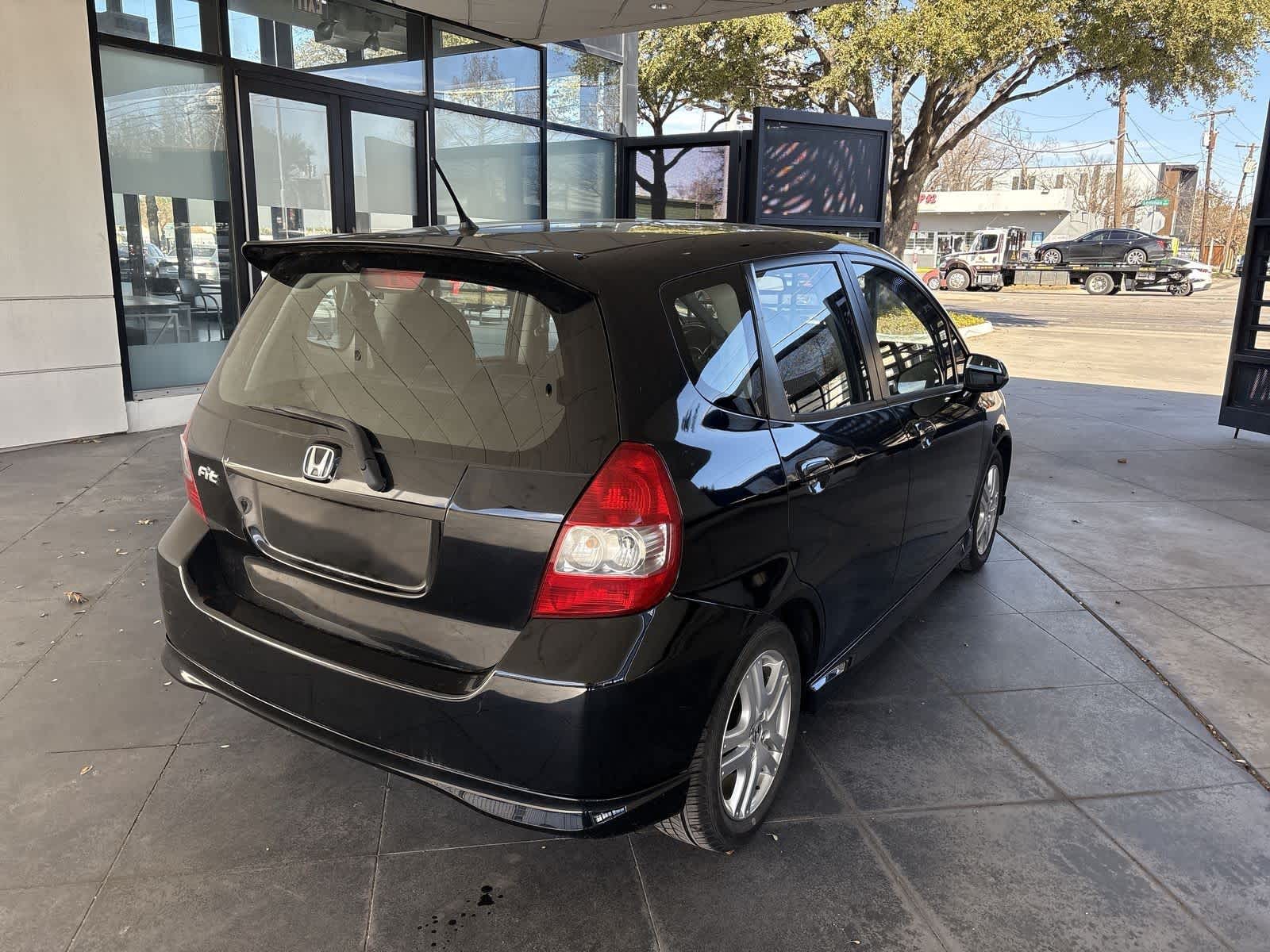 Thumbnail: 2007 Honda Fit - 24