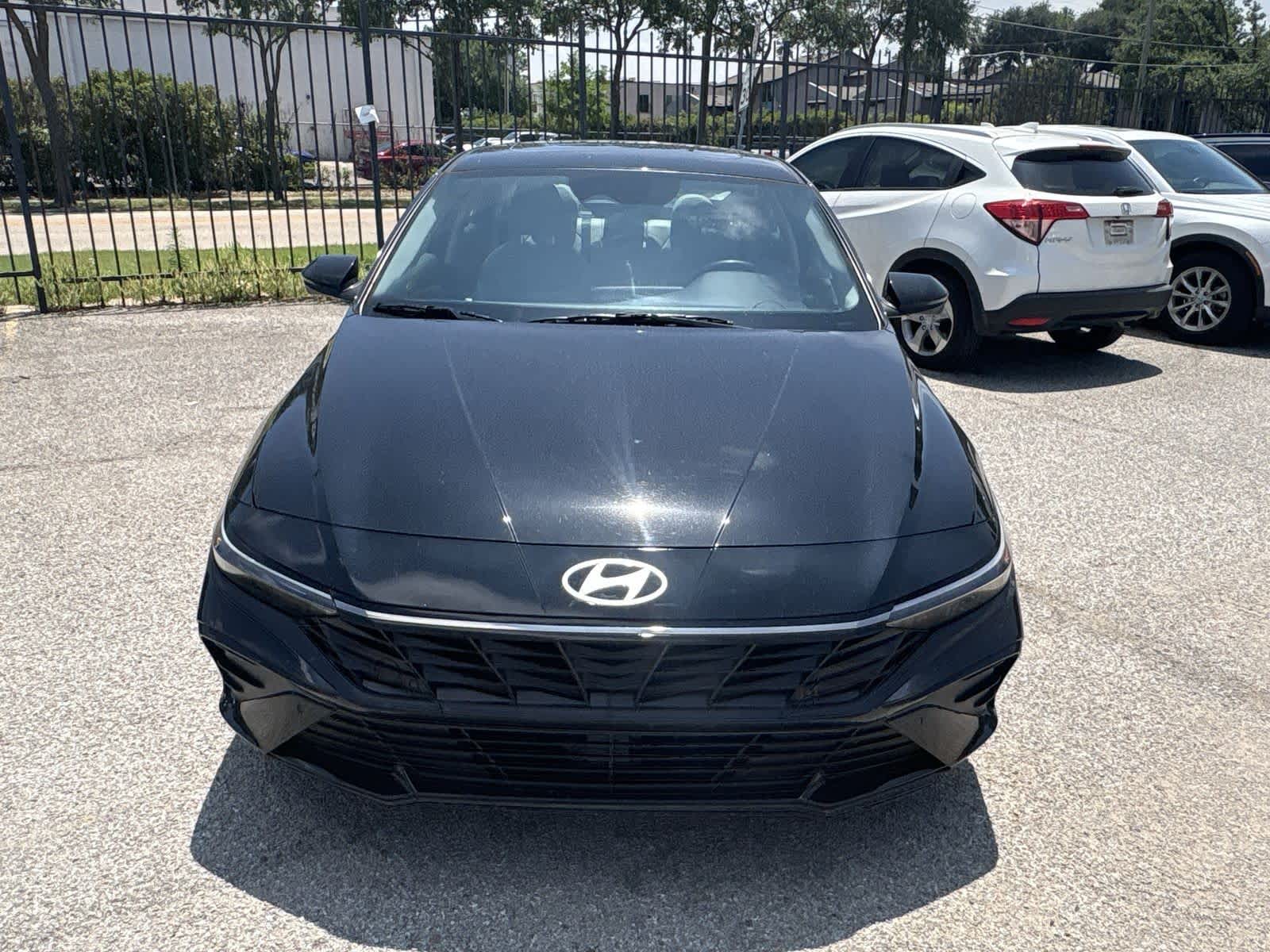 Thumbnail: 2024 Hyundai Elantra - 7
