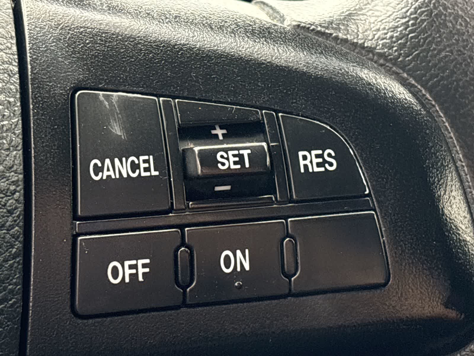 Thumbnail: 2011 Mazda Mazda3 - 31