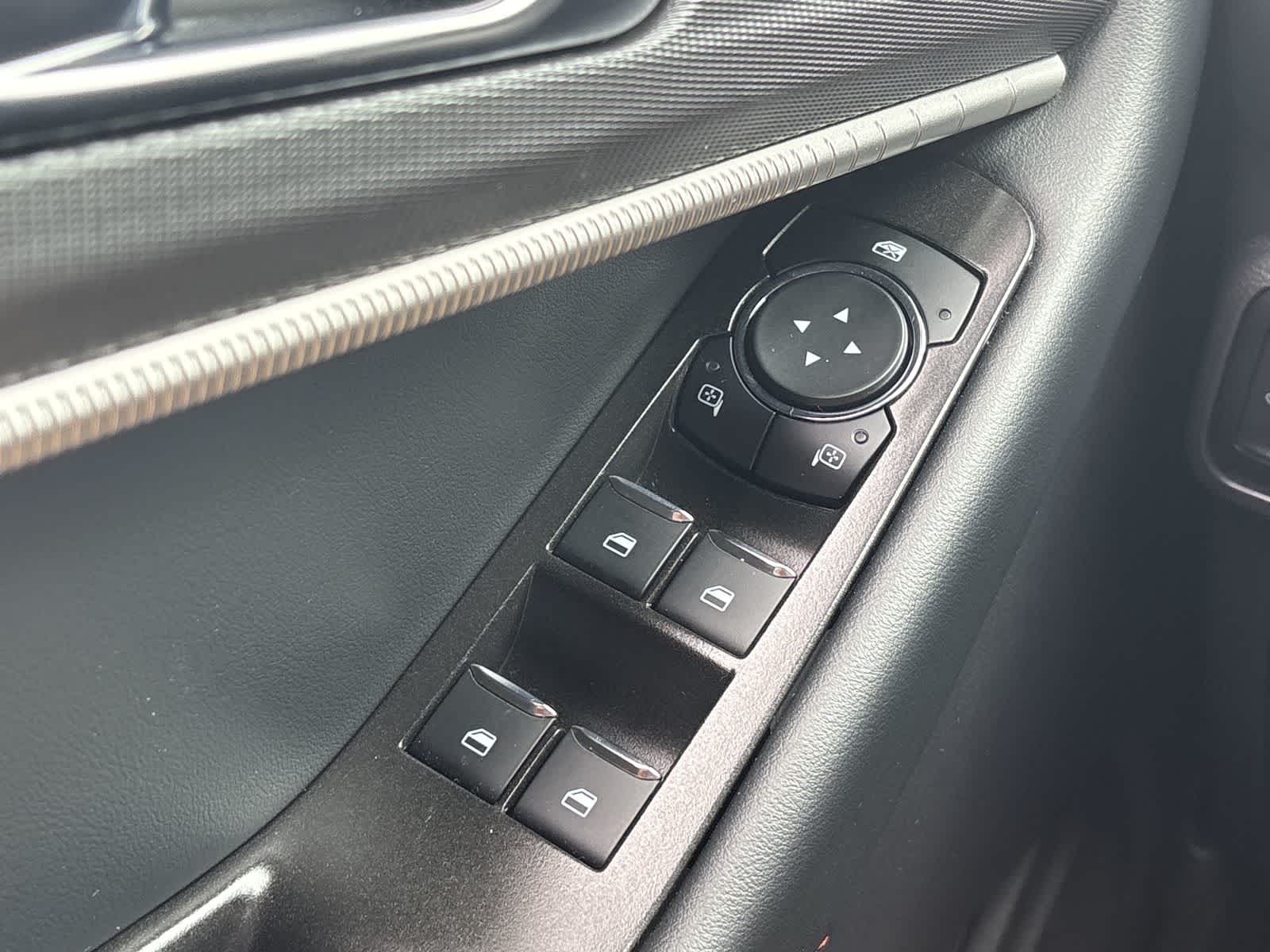 Thumbnail: 2025 Ford Explorer - 29