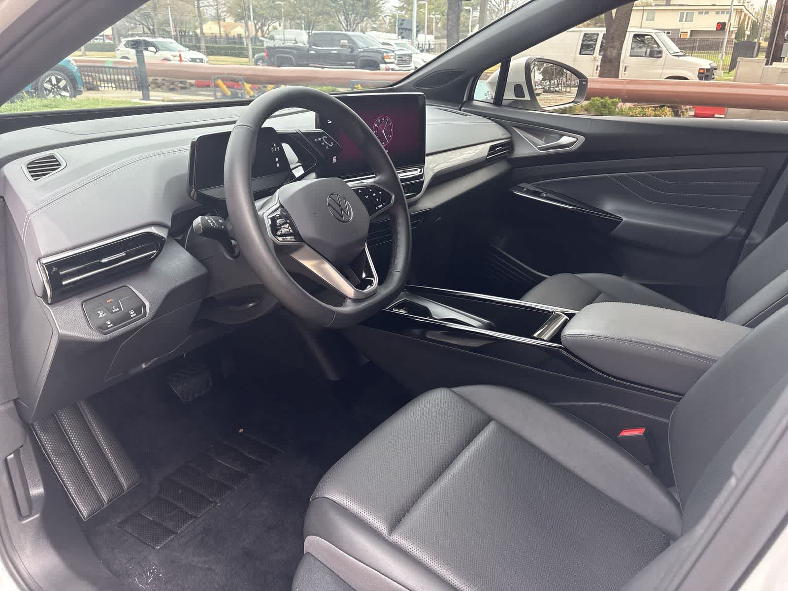 Thumbnail: 2024 Volkswagen ID.4 - 10