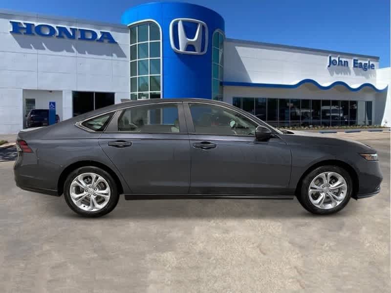 Thumbnail: 2025 Honda Accord - 7