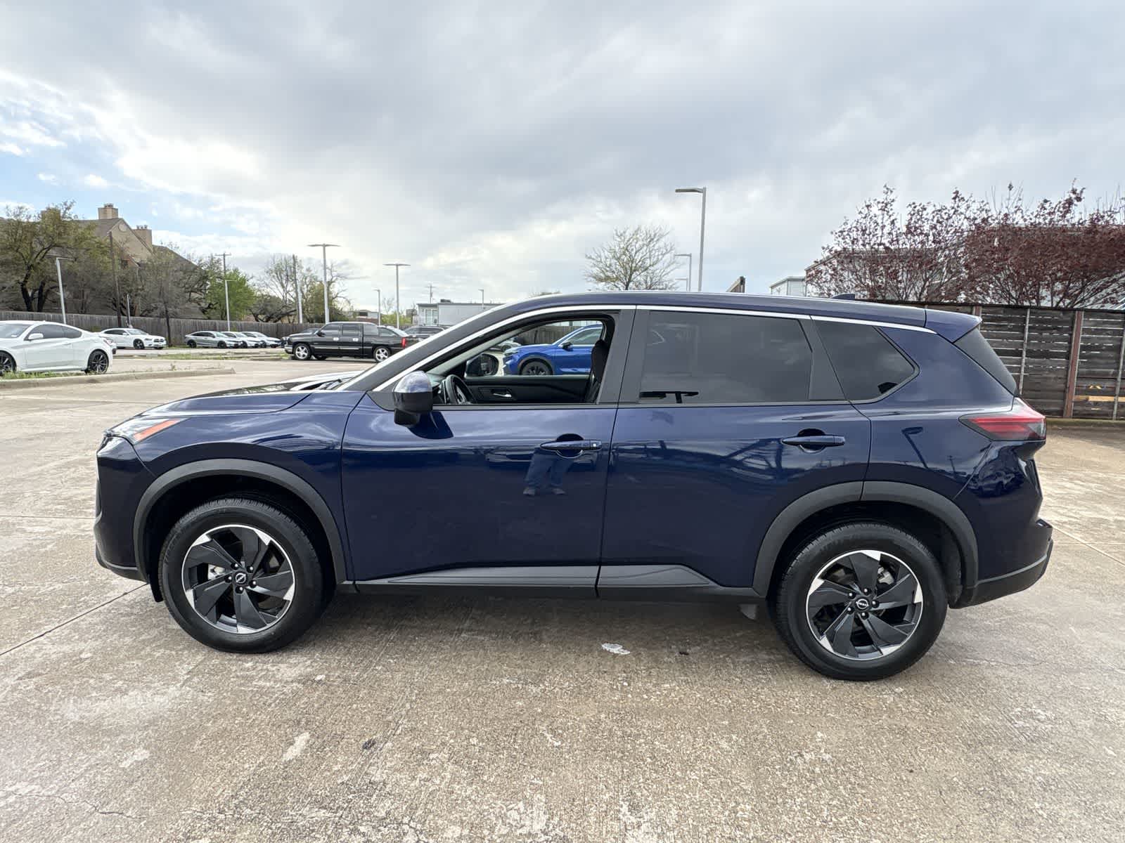 Thumbnail: 2025 Nissan Rogue - 11