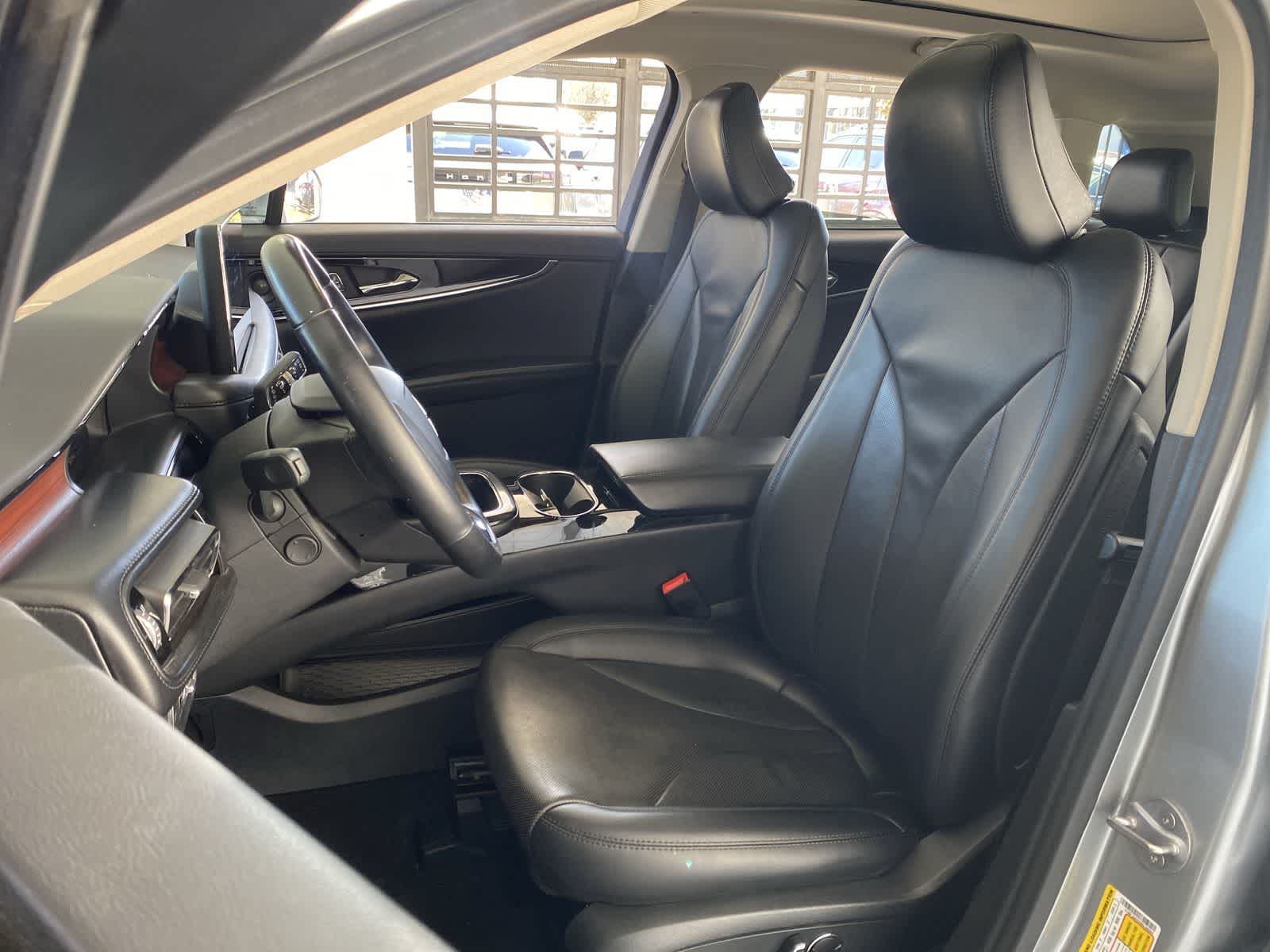 2022 Lincoln Nautilus Reserve 10