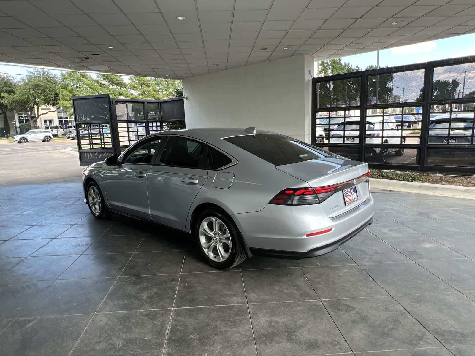 2024 Honda Accord LX photo 4