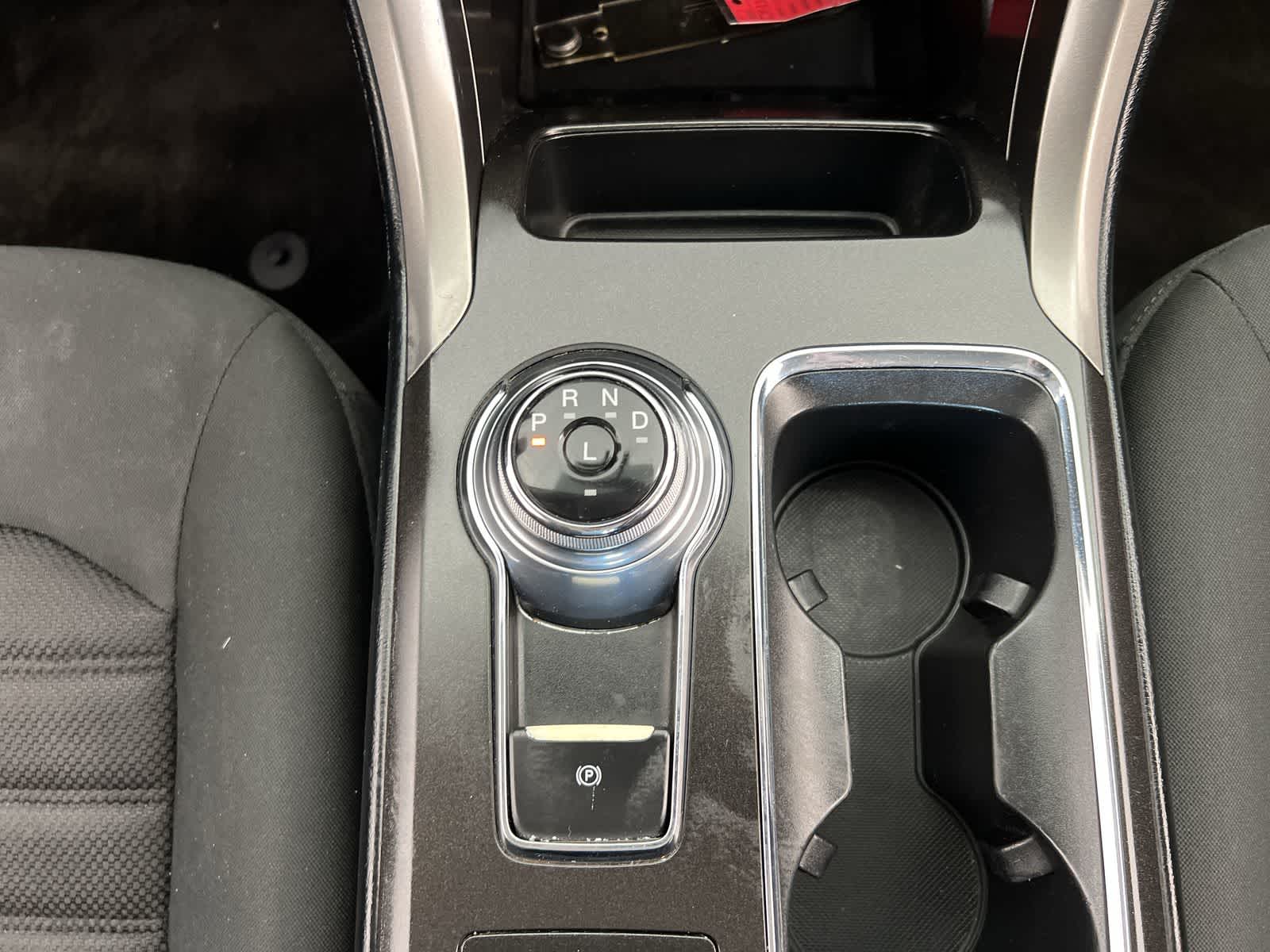 Thumbnail: 2018 Ford Fusion - 16