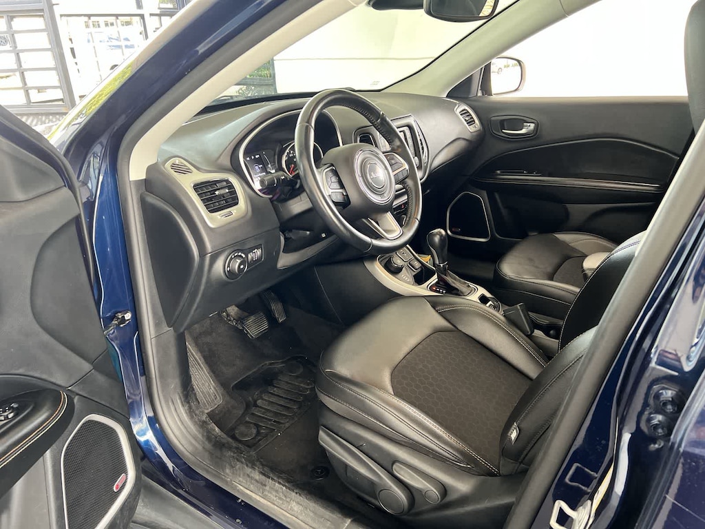 Used 2018 Jeep Compass Latitude 4x4 SUV