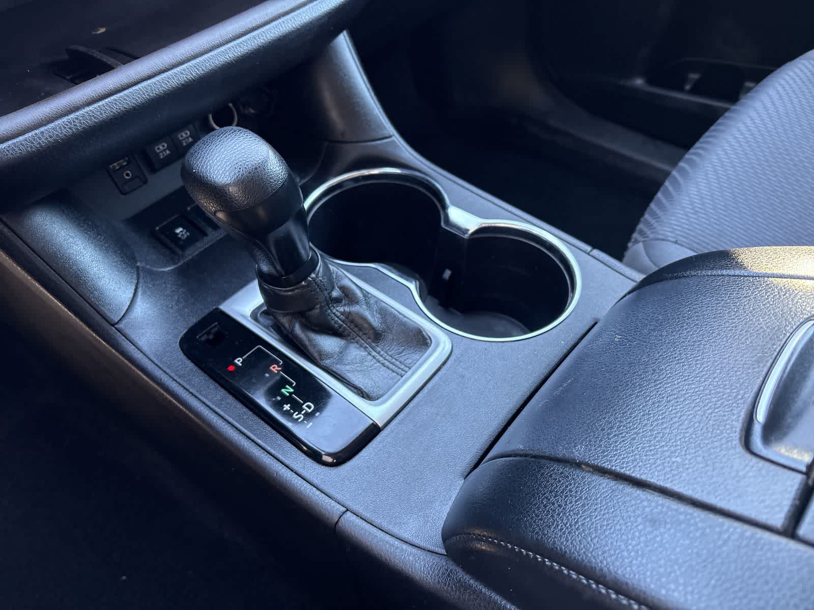 Thumbnail: 2017 Toyota Highlander - 24