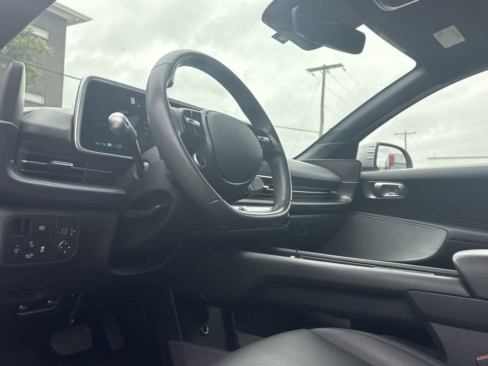 Thumbnail: 2023 Hyundai Ioniq 6 - 2