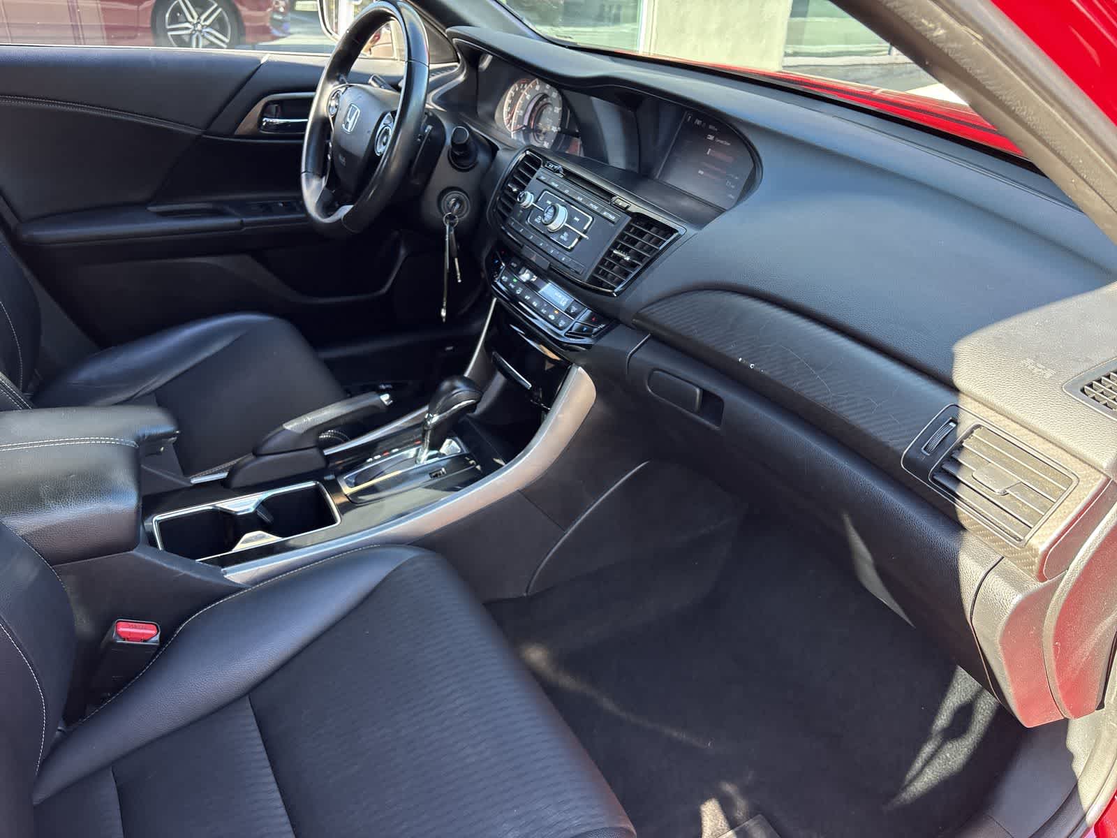 Thumbnail: 2016 Honda Accord - 21