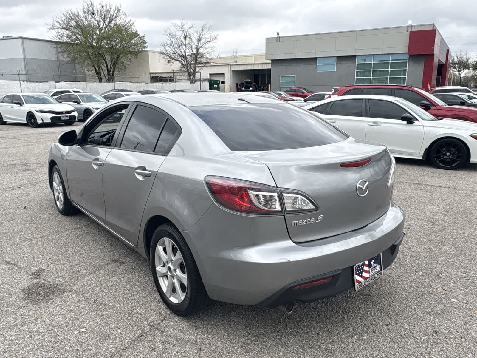 Thumbnail: 2011 Mazda Mazda3 - 12