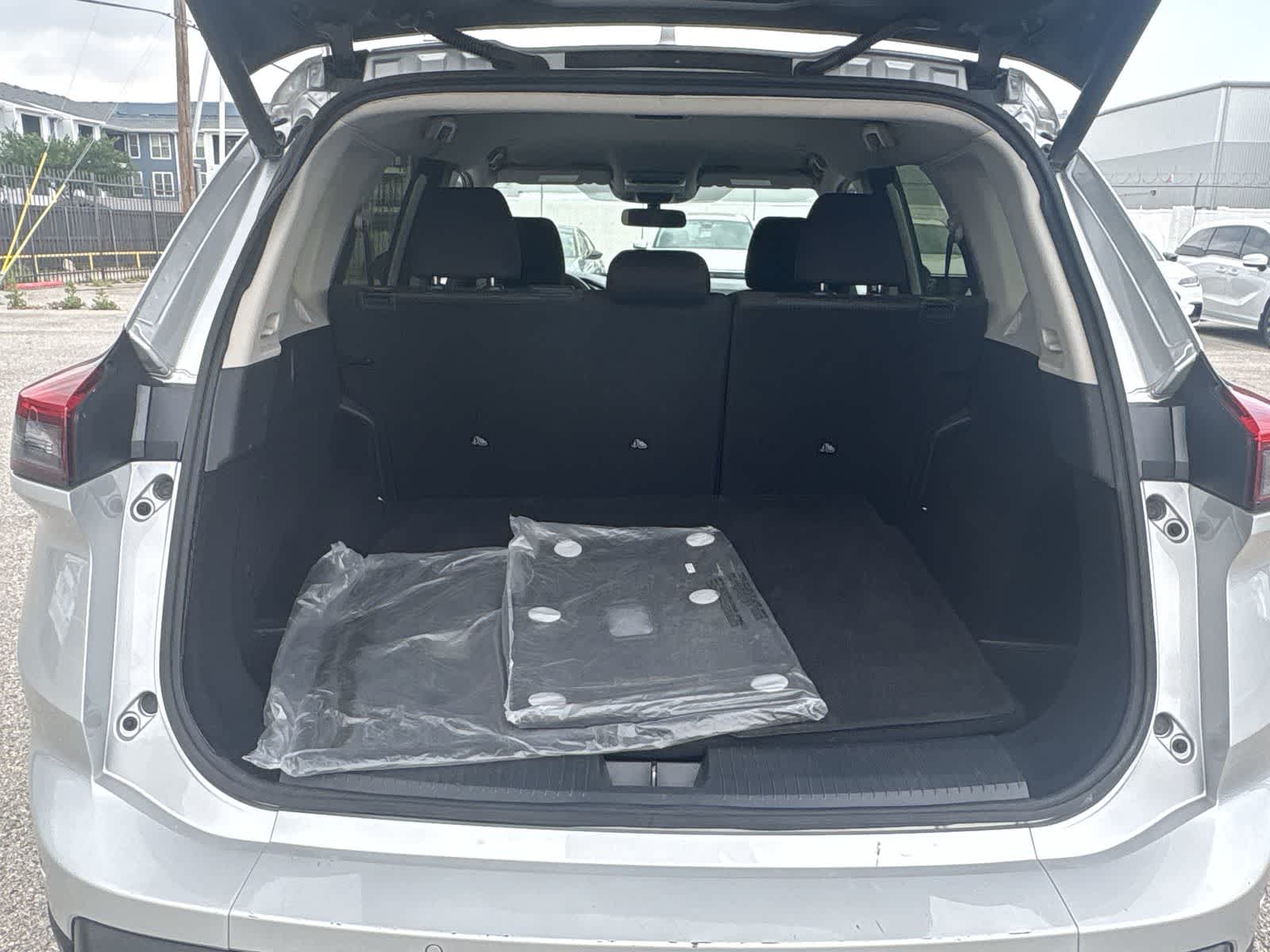 Thumbnail: 2024 Nissan Rogue - 29