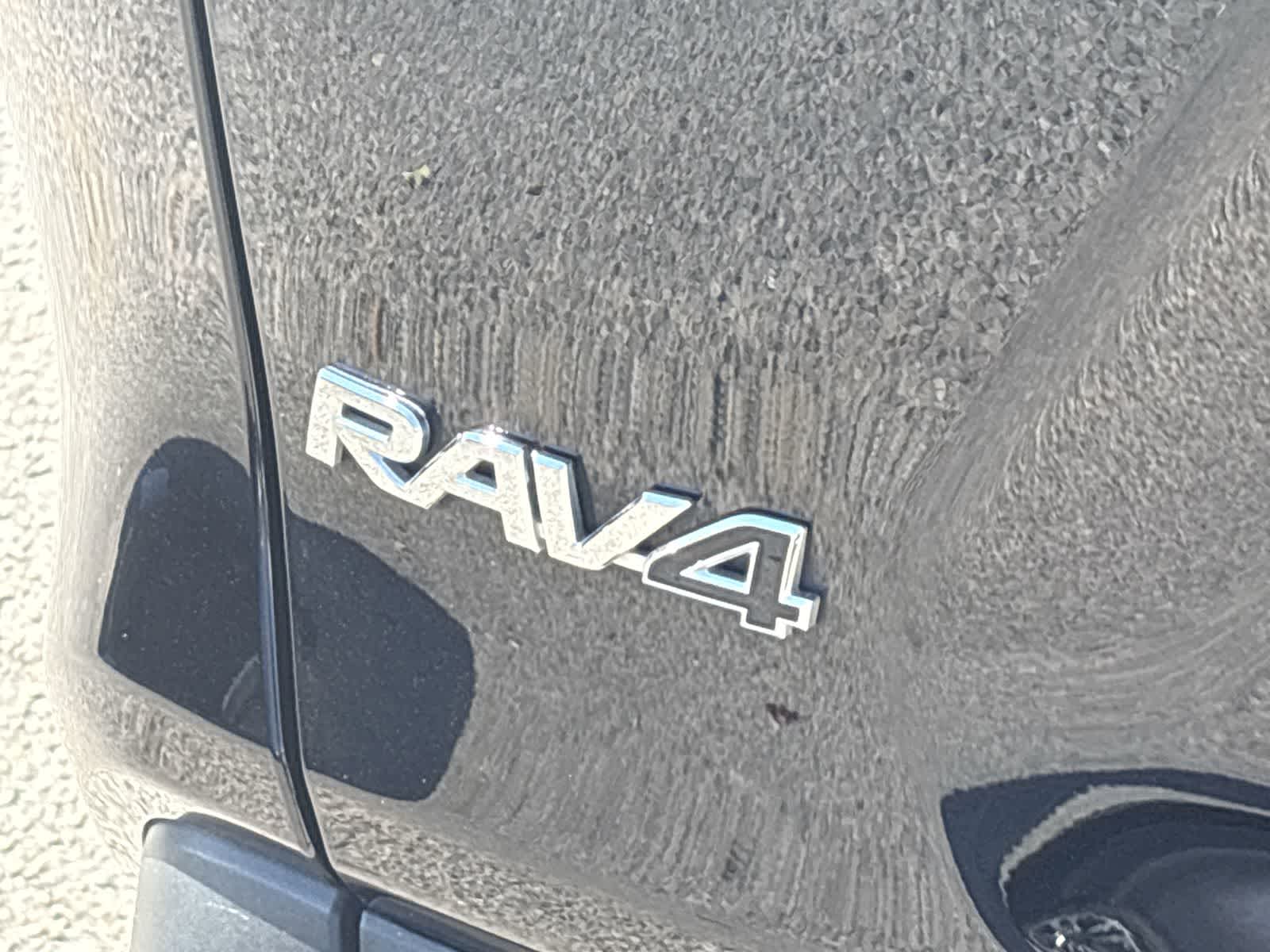 Thumbnail: 2025 Toyota RAV4 - 18