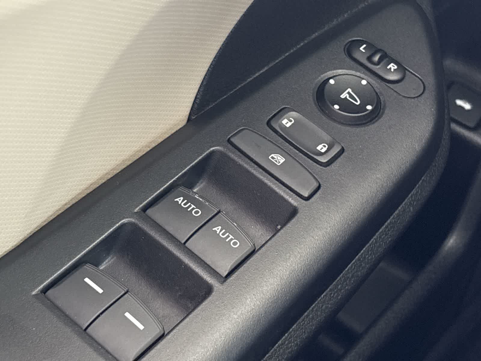 Thumbnail: 2016 Honda Civic - 32