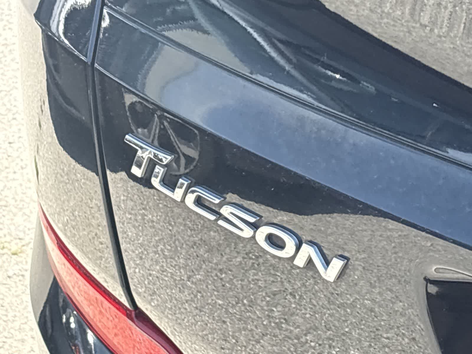 Thumbnail: 2018 Hyundai Tucson - 10