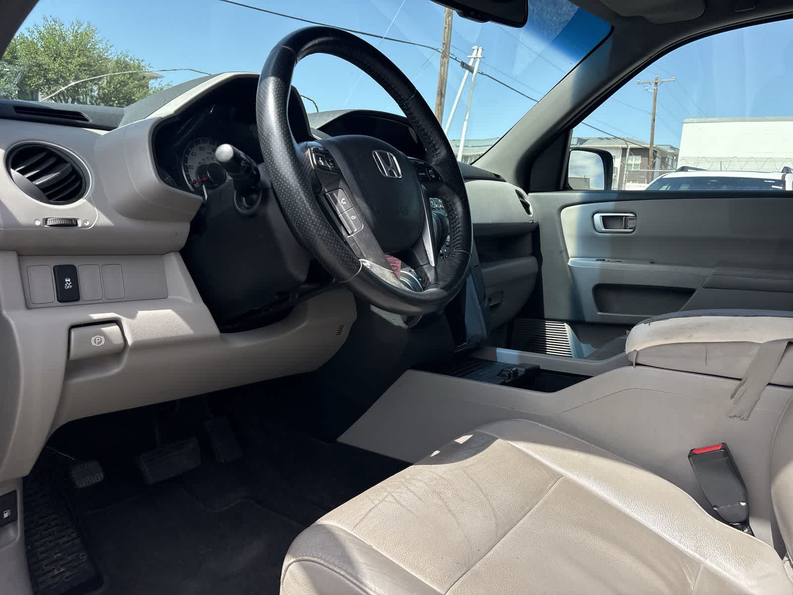 Thumbnail: 2012 Honda Pilot - 2