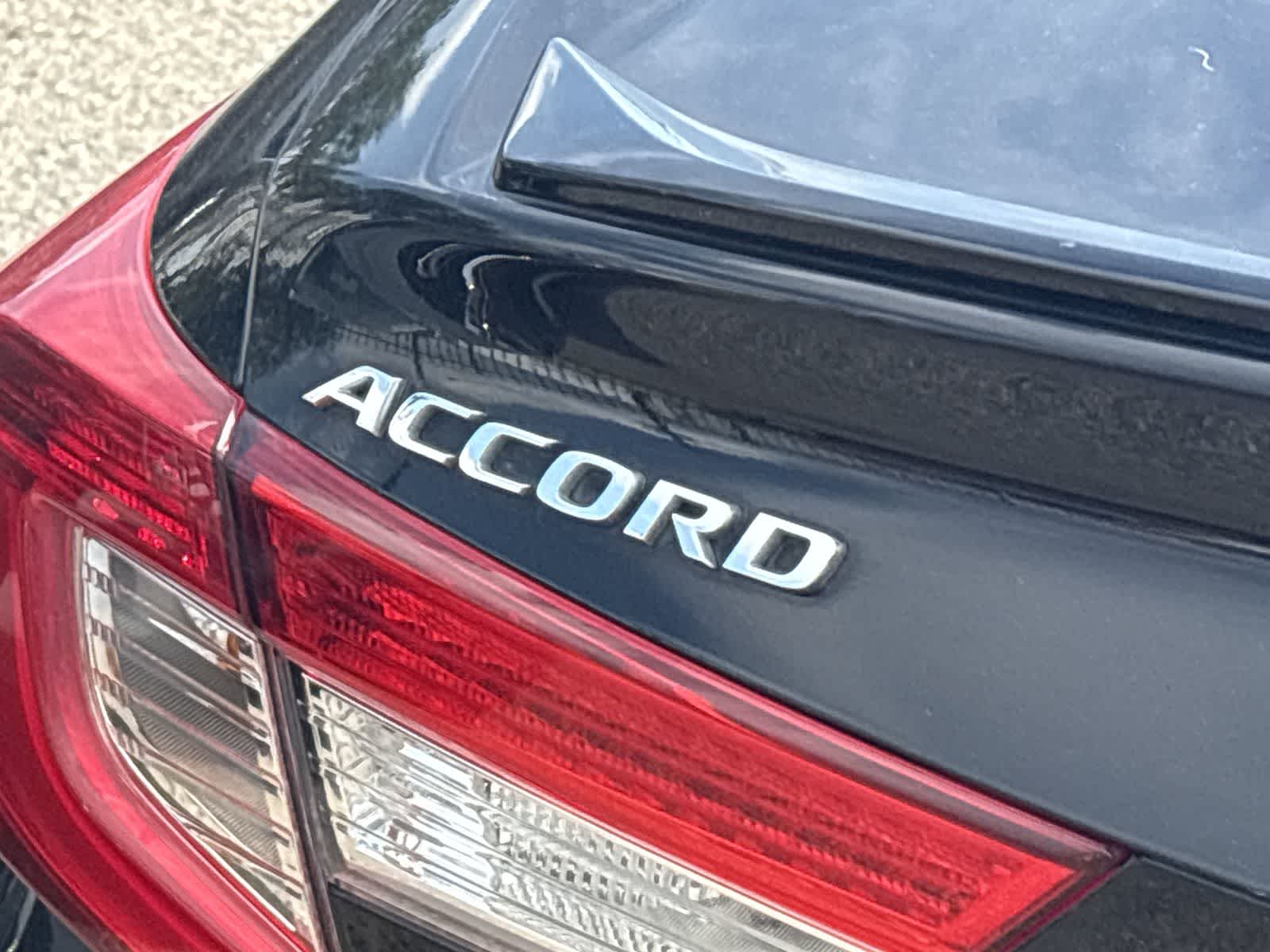 Thumbnail: 2018 Honda Accord - 6