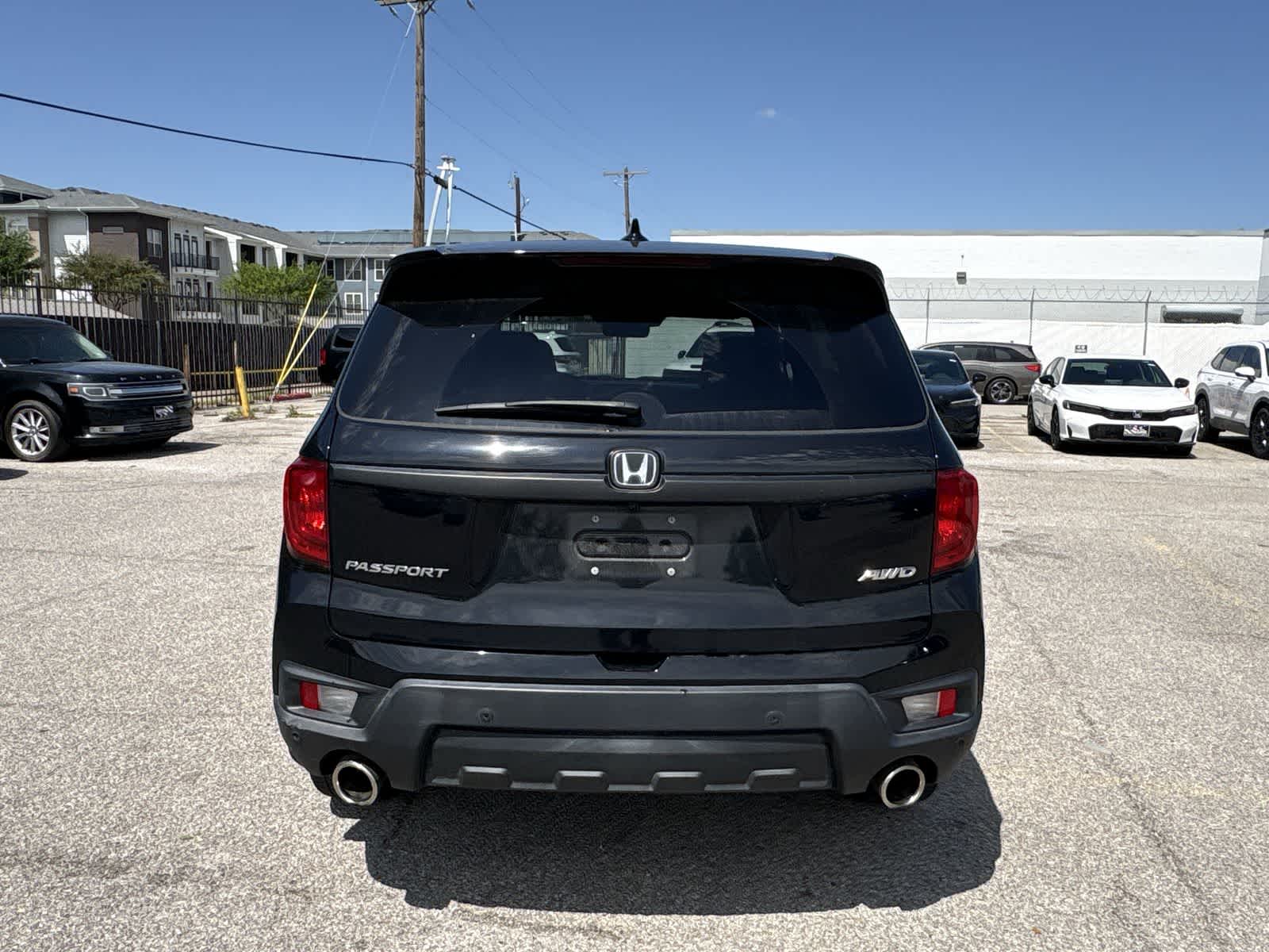 Thumbnail: 2023 Honda Passport - 5