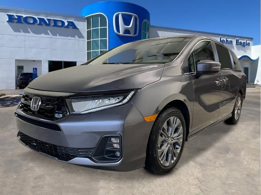 2026 Honda Odyssey Touring's photo