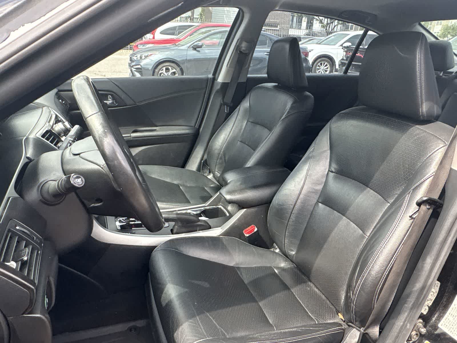 Thumbnail: 2015 Honda Accord - 11