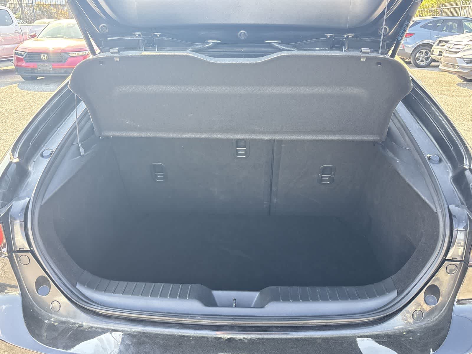 Thumbnail: 2025 Mazda Mazda3 - 30