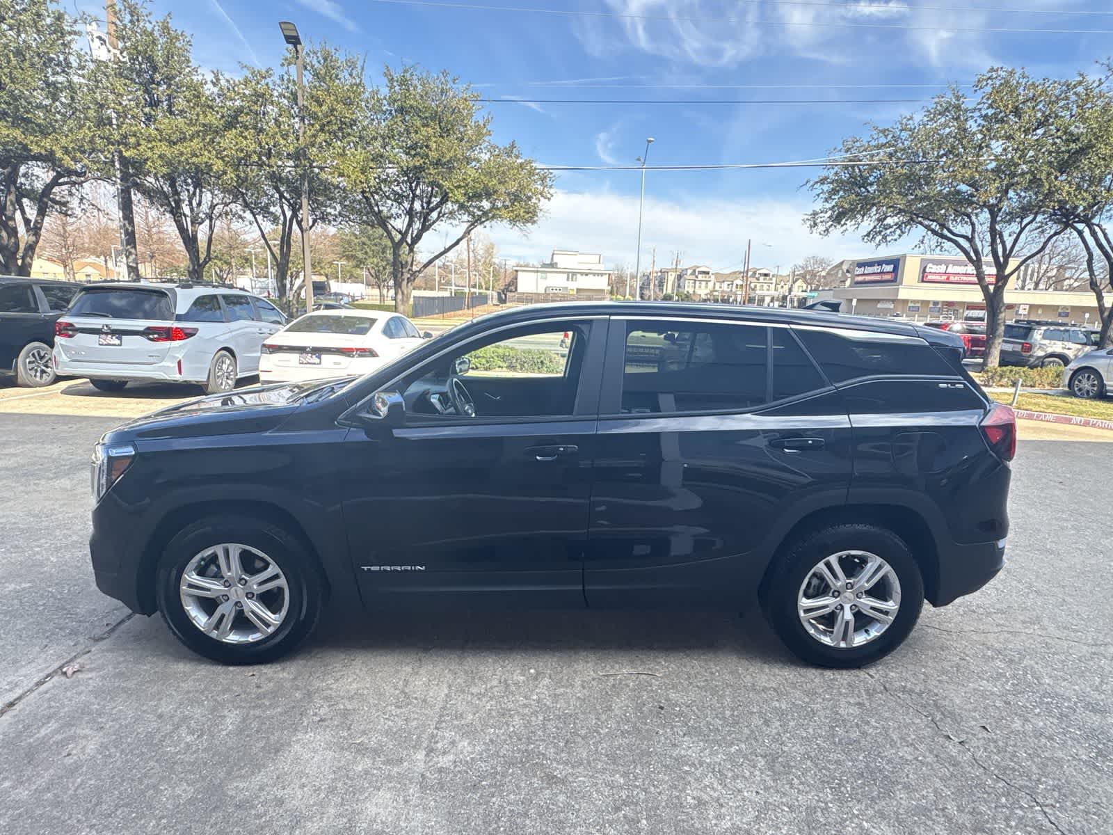 Thumbnail: 2024 GMC Terrain - 3