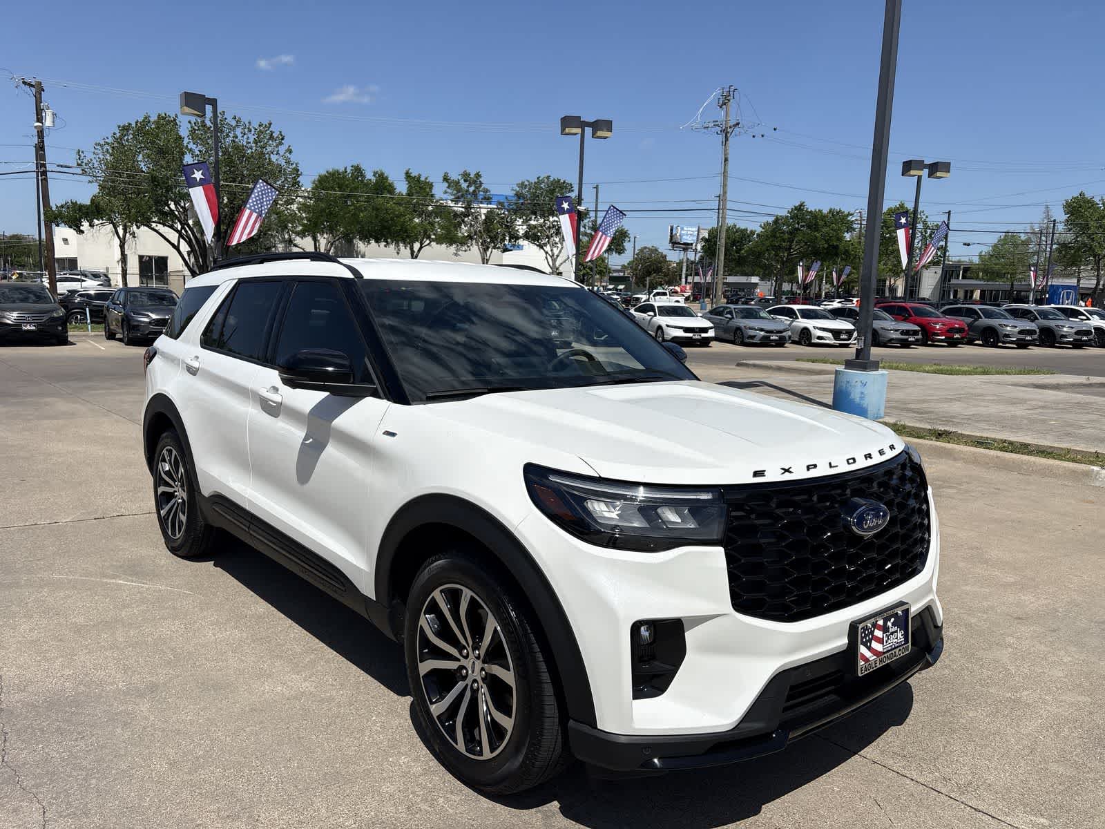 Thumbnail: 2025 Ford Explorer - 7