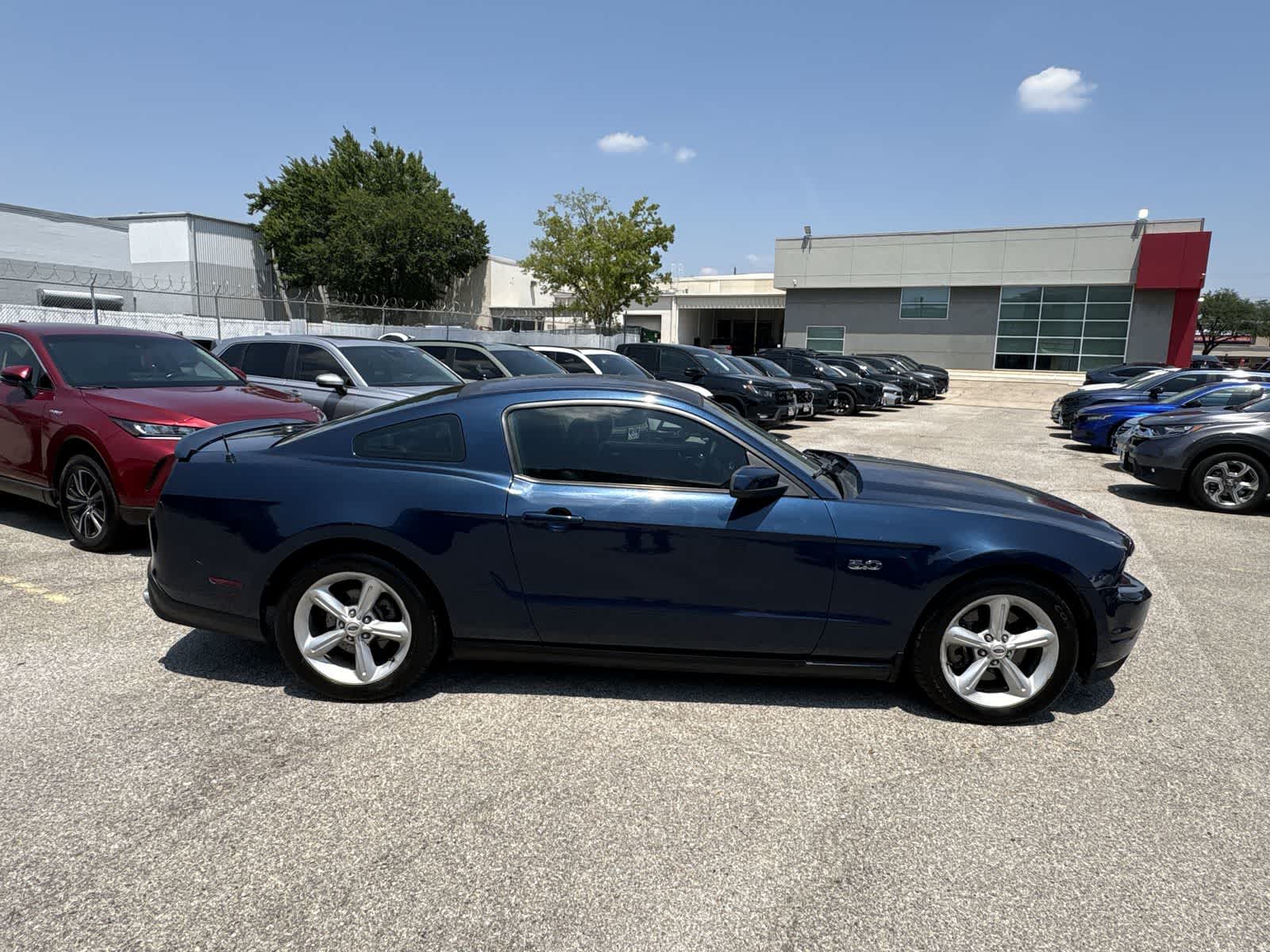 Thumbnail: 2012 Ford Mustang - 23