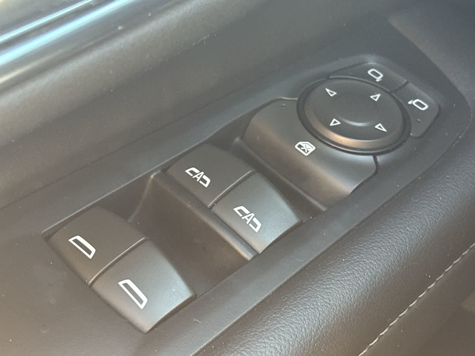 Thumbnail: 2021 Chevrolet Tahoe - 36