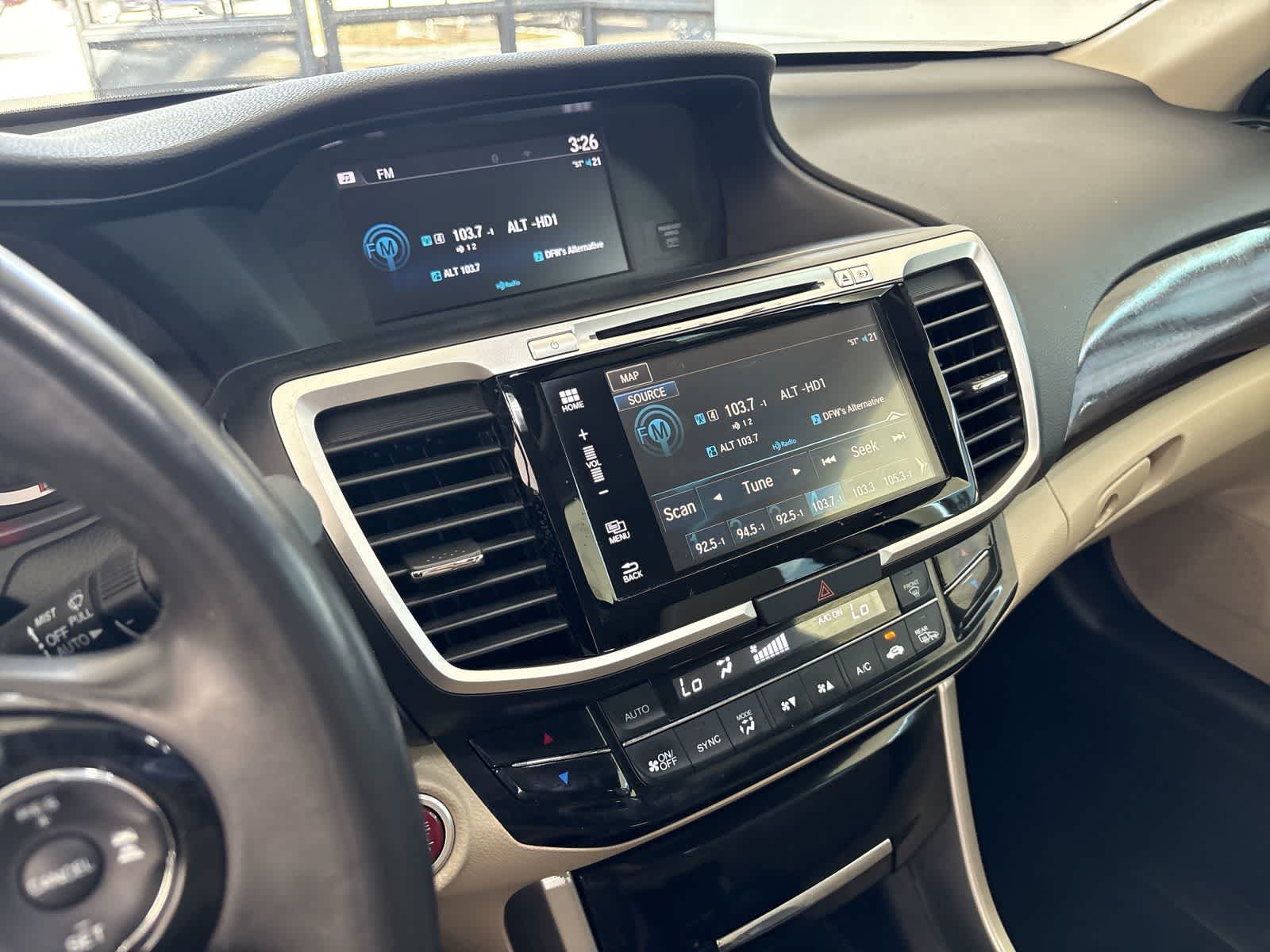 Thumbnail: 2016 Honda Accord - 15