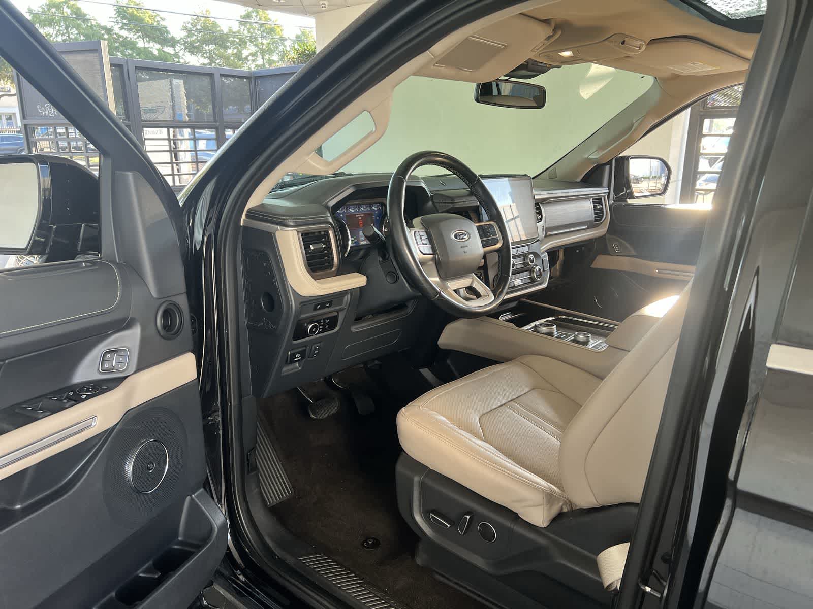 Thumbnail: 2023 Ford Expedition MAX - 2