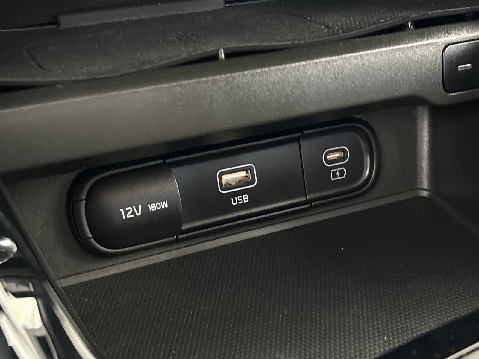 Thumbnail: 2023 Kia Soul - 28