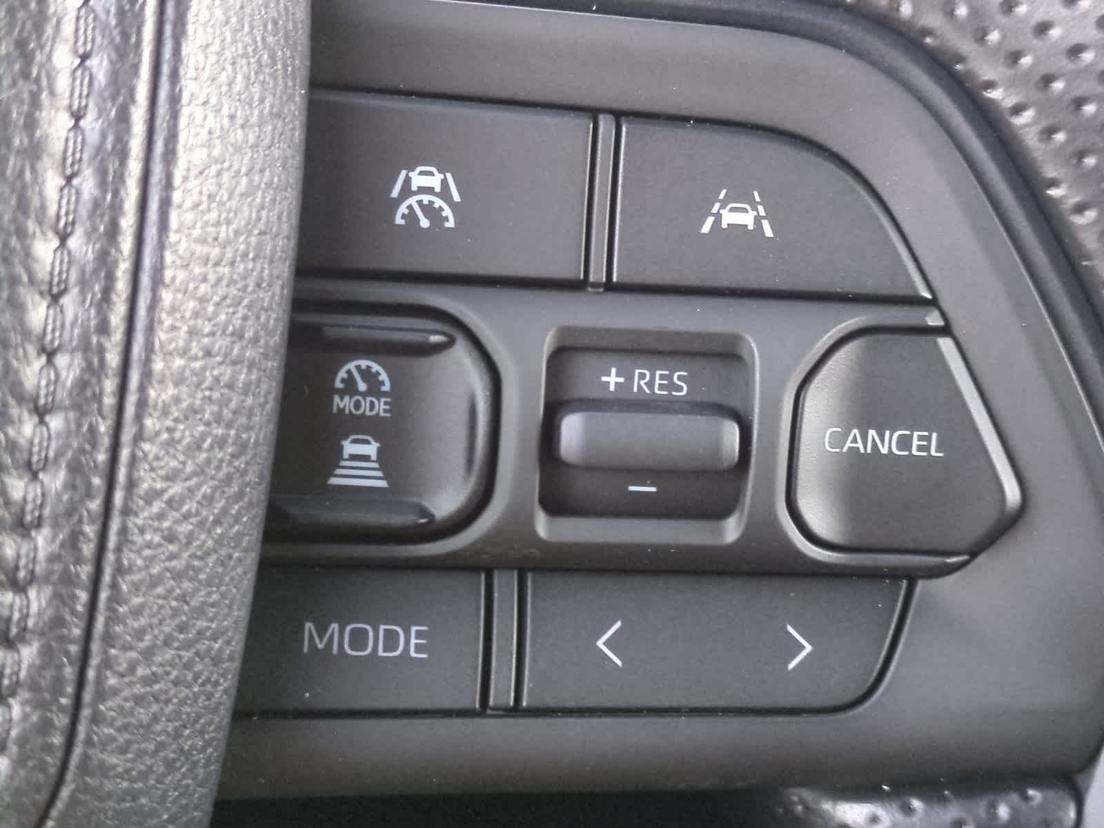 2025 Toyota Tacoma SR5 - Photo 22