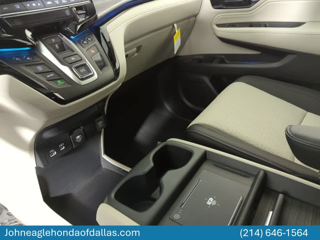 Thumbnail: 2026 Honda Odyssey - 15