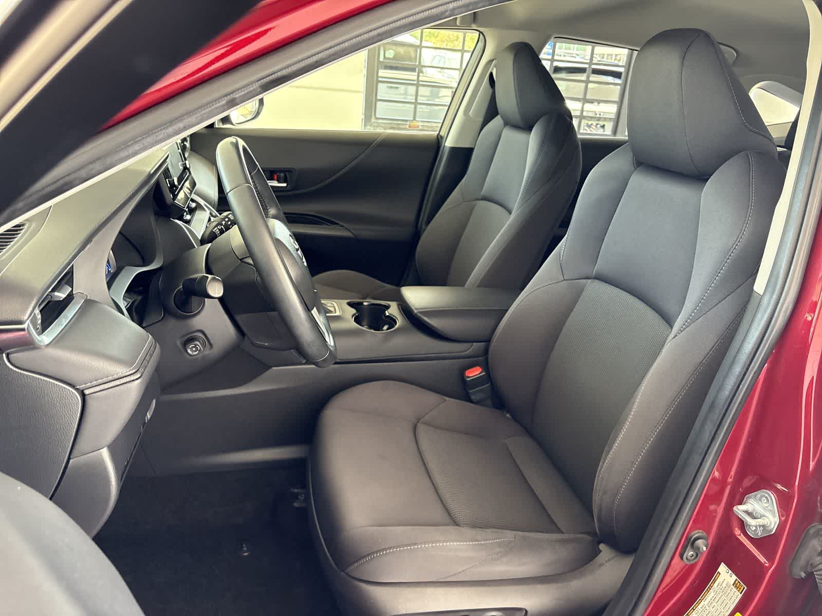 Thumbnail: 2021 Toyota Venza - 10
