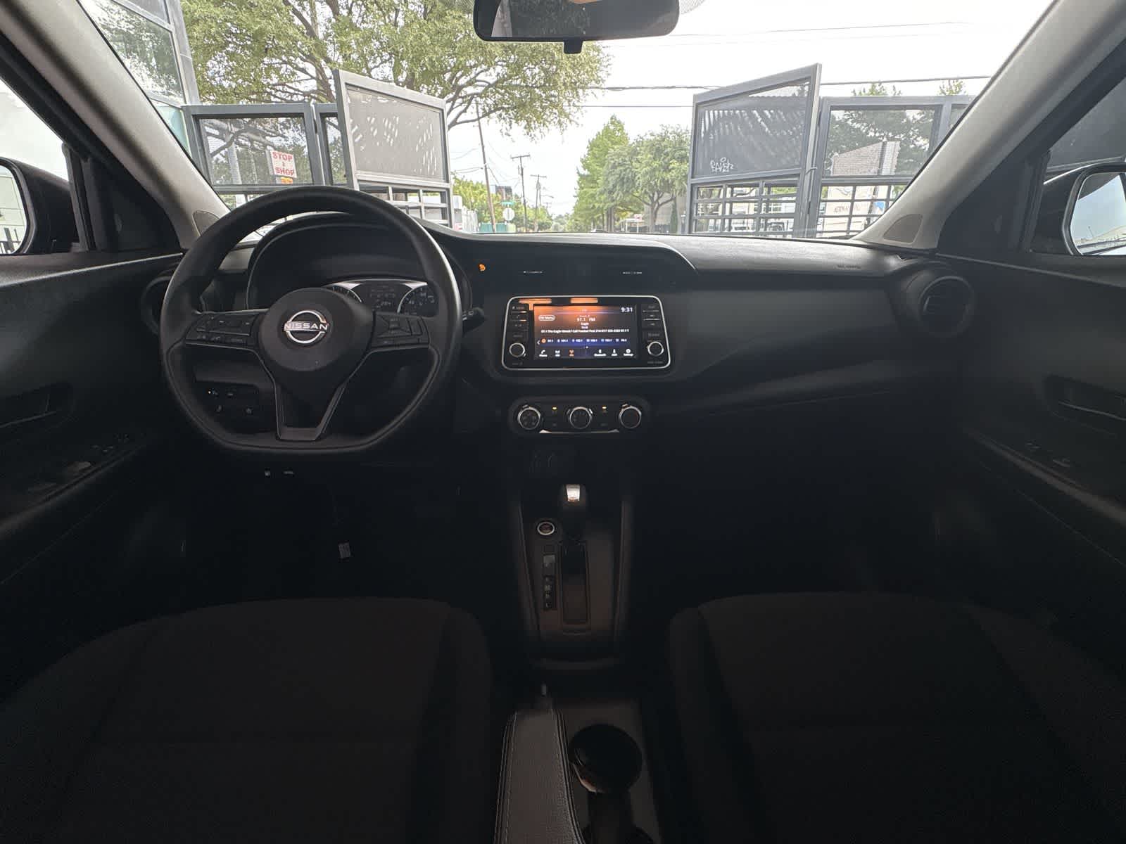 Thumbnail: 2024 Nissan Kicks - 9