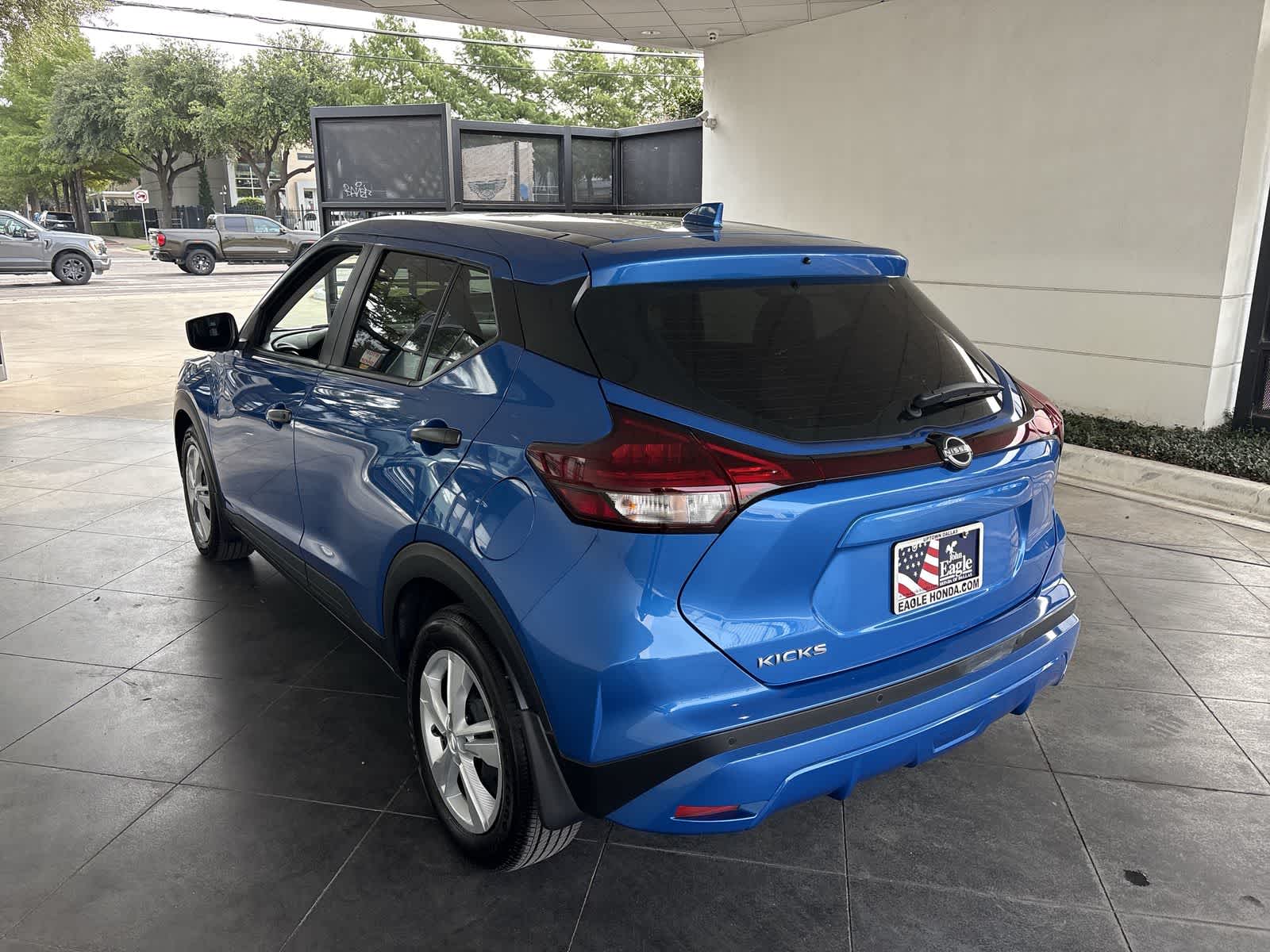 Thumbnail: 2024 Nissan Kicks - 4