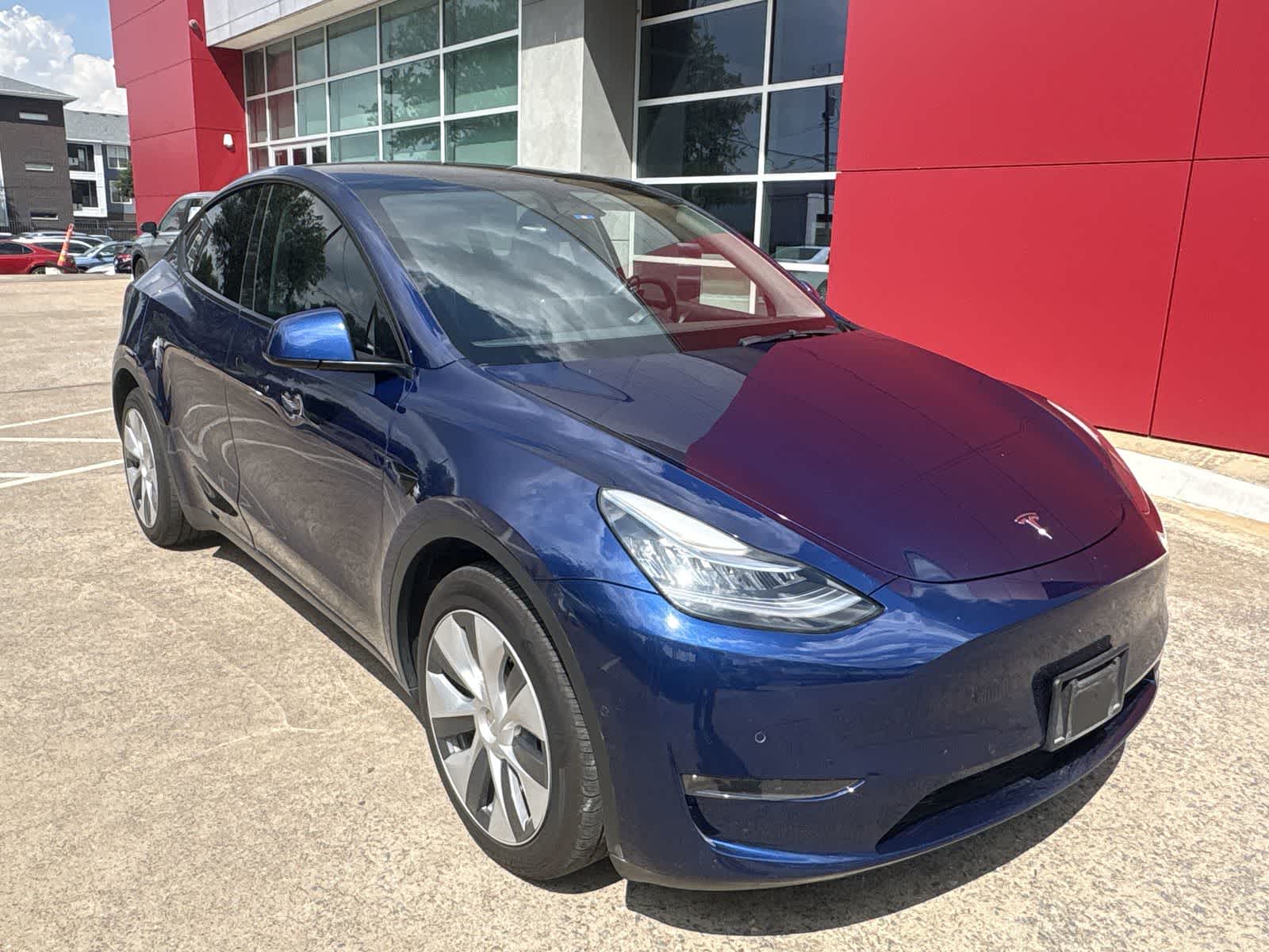 Thumbnail: 2022 Tesla Model Y - 8