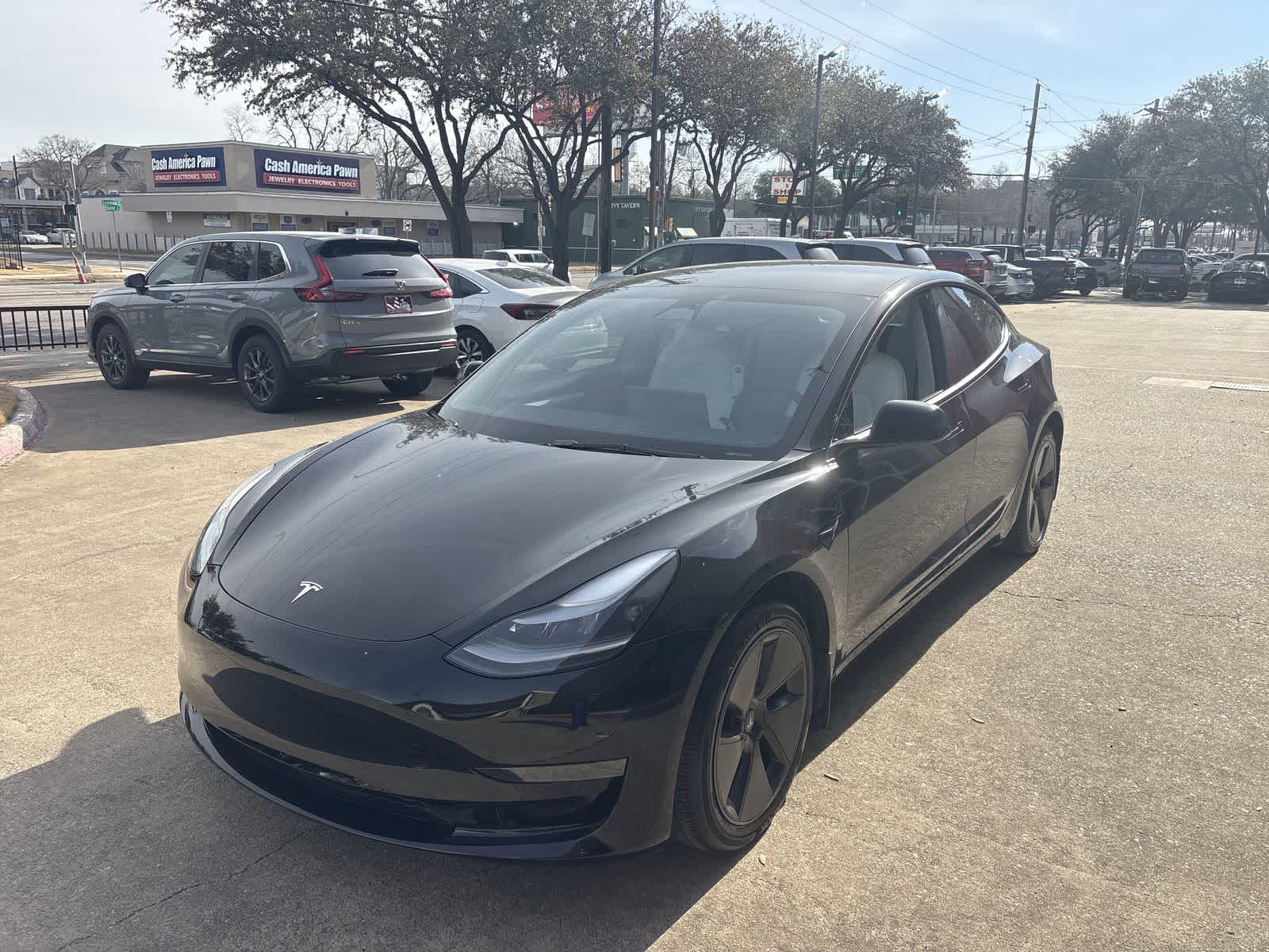 Thumbnail: 2023 Tesla Model 3 - 29