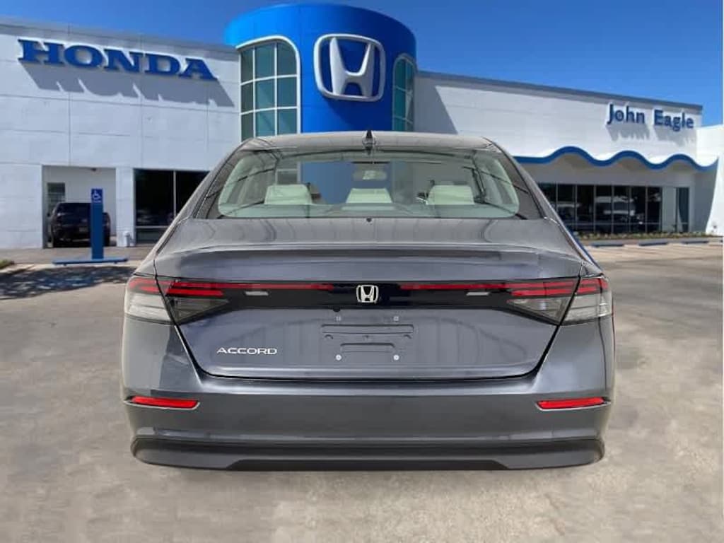 New 2025 Honda Accord LX Sedan
