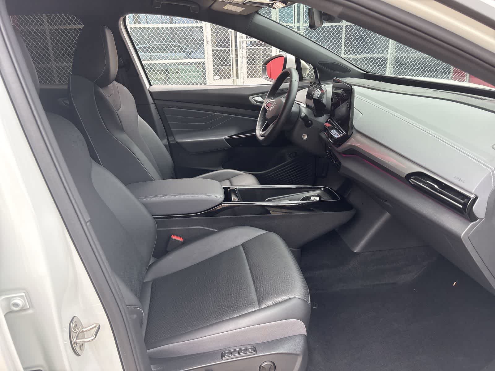 Thumbnail: 2024 Volkswagen ID.4 - 25