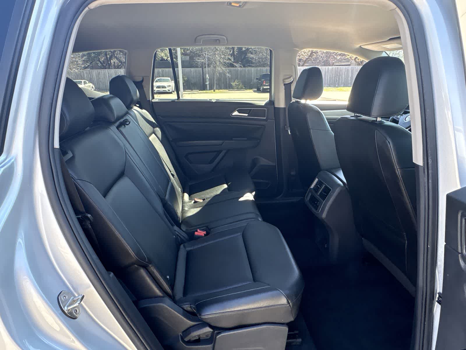 Thumbnail: 2018 Volkswagen Atlas - 24