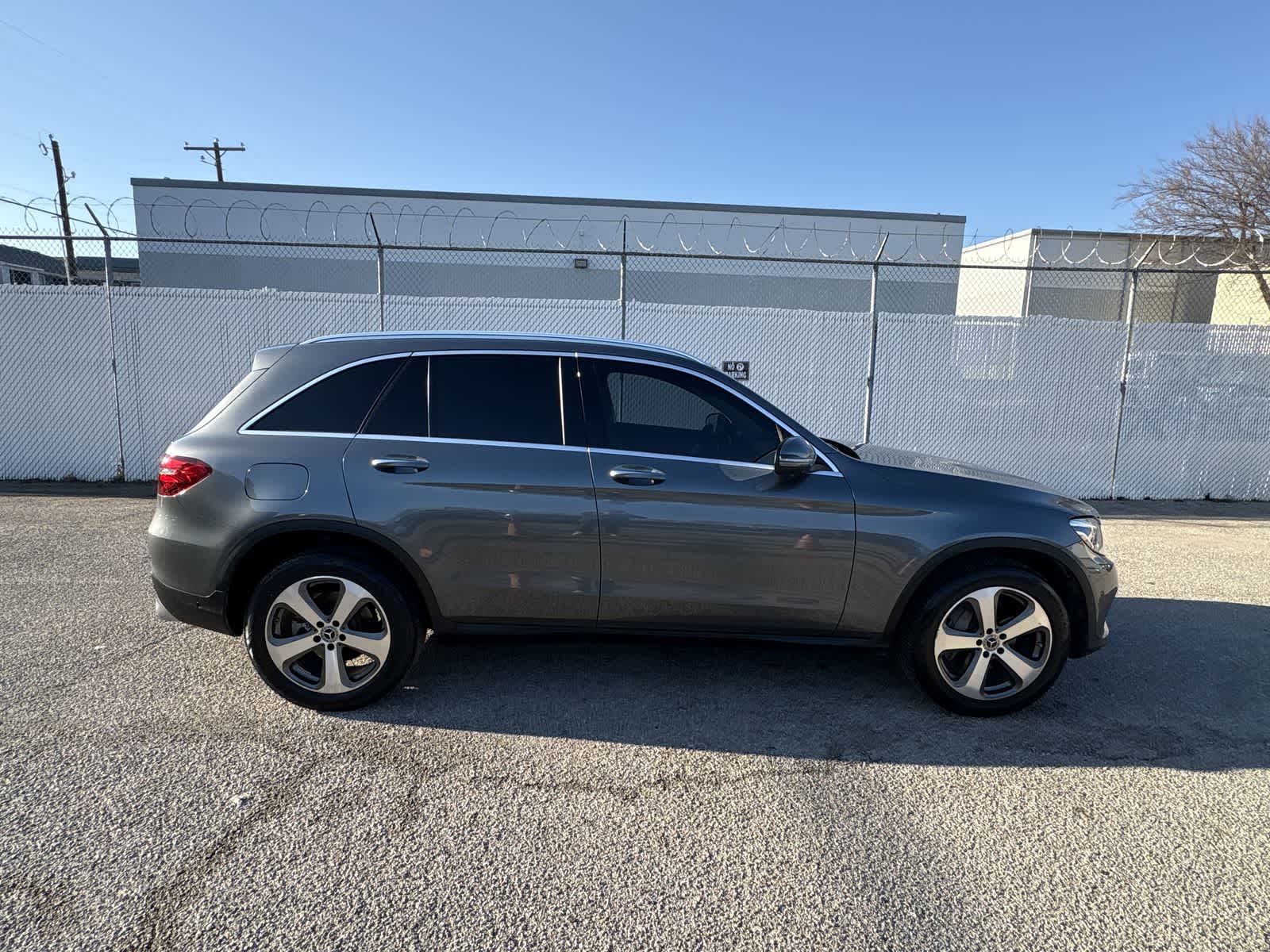 Thumbnail: 2019 Mercedes-Benz GLC - 22