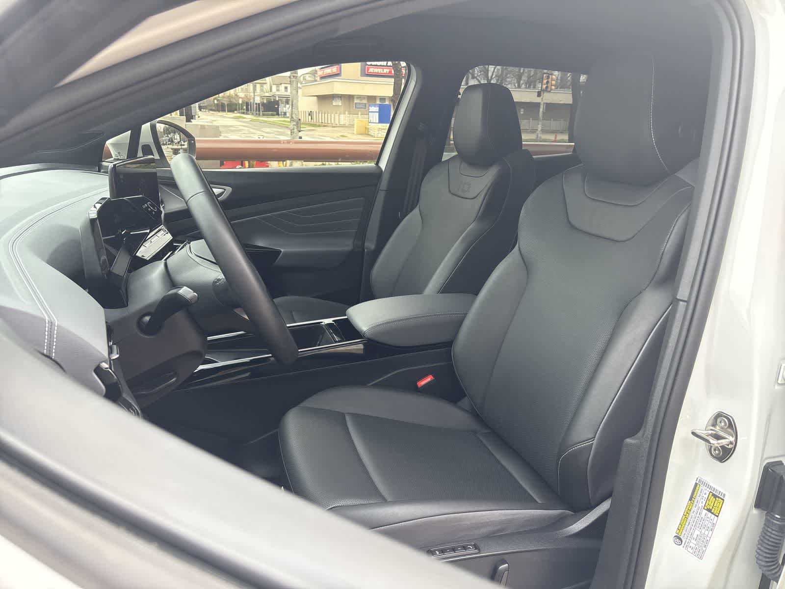 Thumbnail: 2024 Volkswagen ID.4 - 22