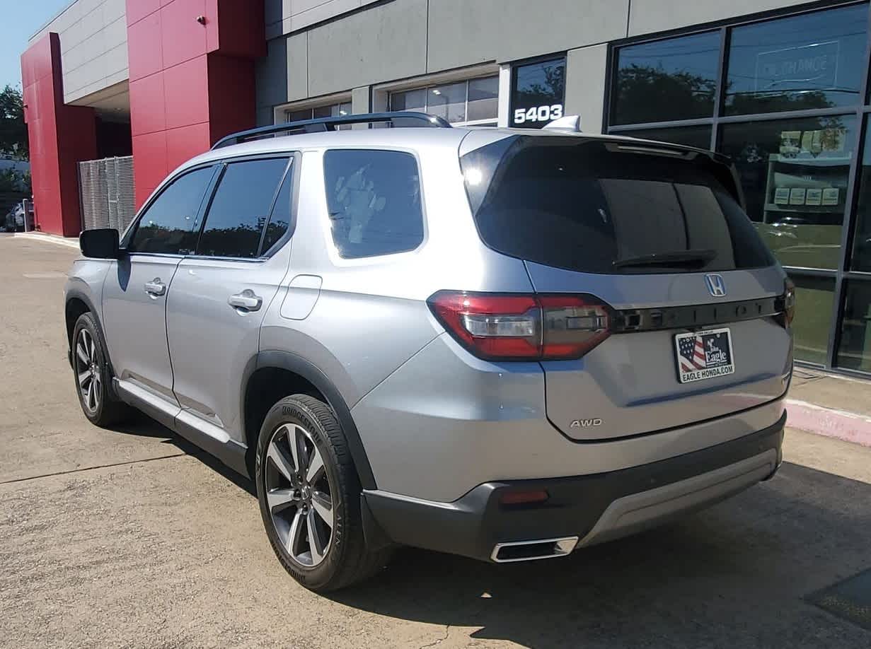 Thumbnail: 2024 Honda Pilot - 3
