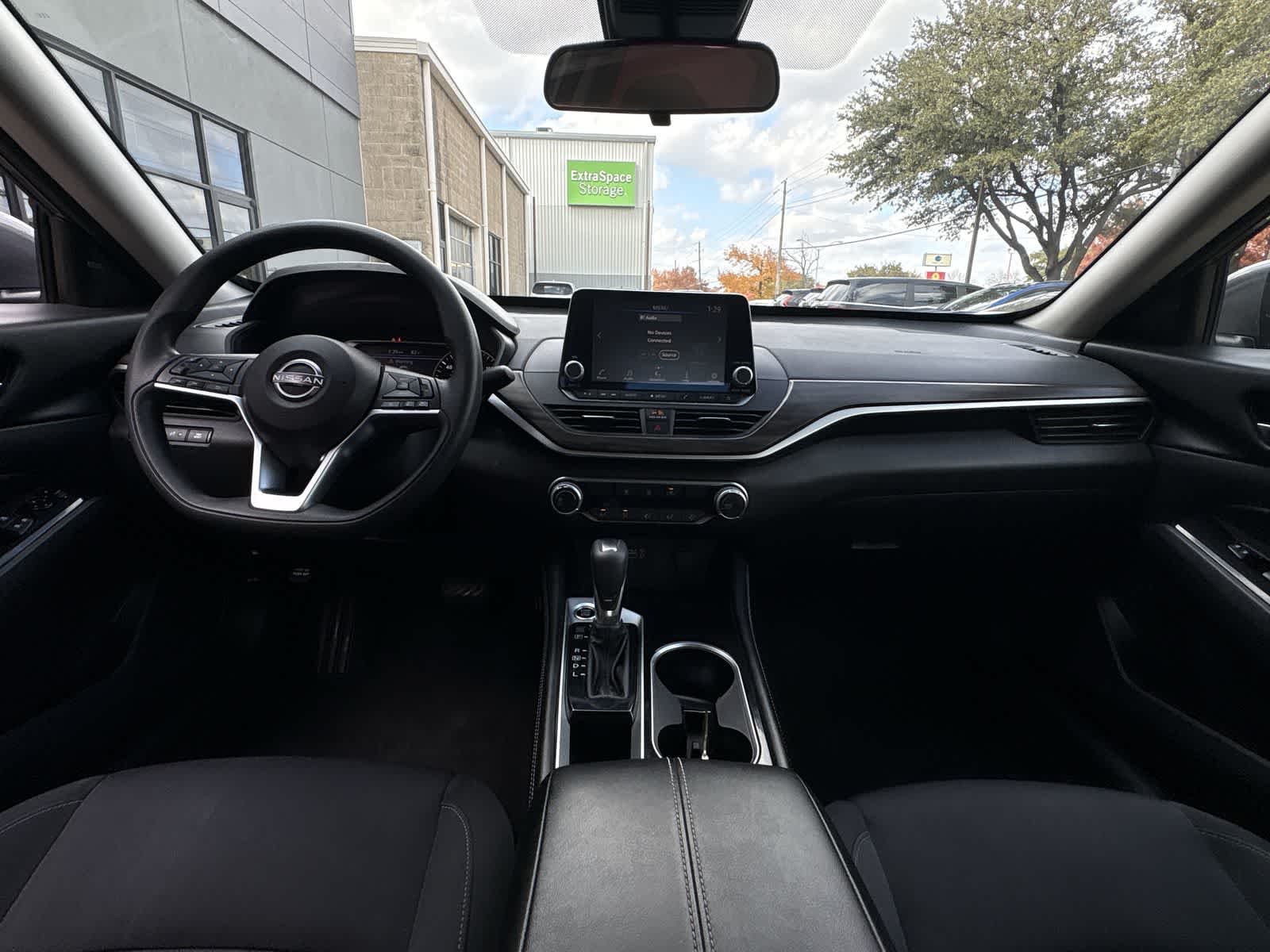 Thumbnail: 2023 Nissan Altima - 9