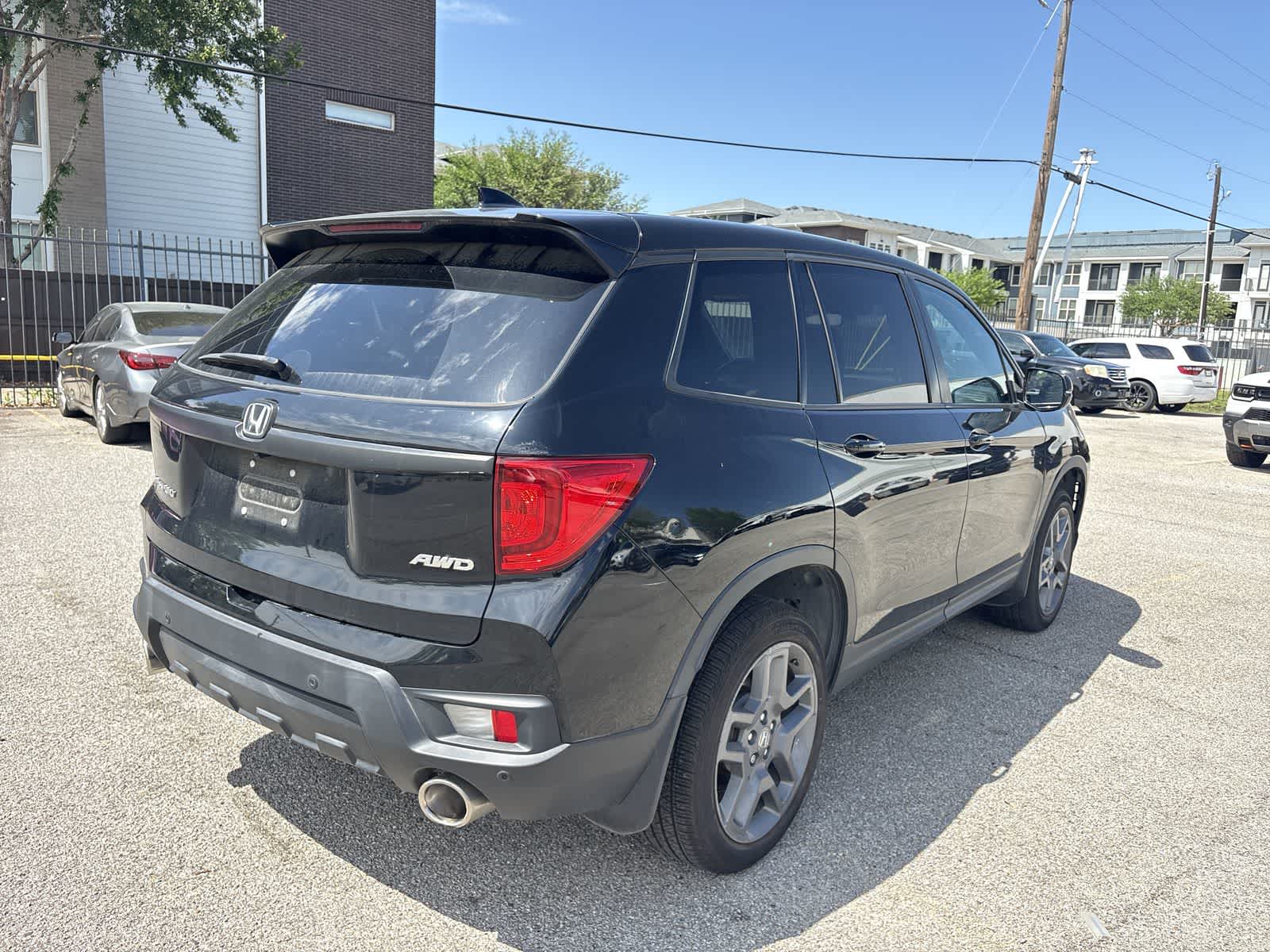 Thumbnail: 2023 Honda Passport - 6