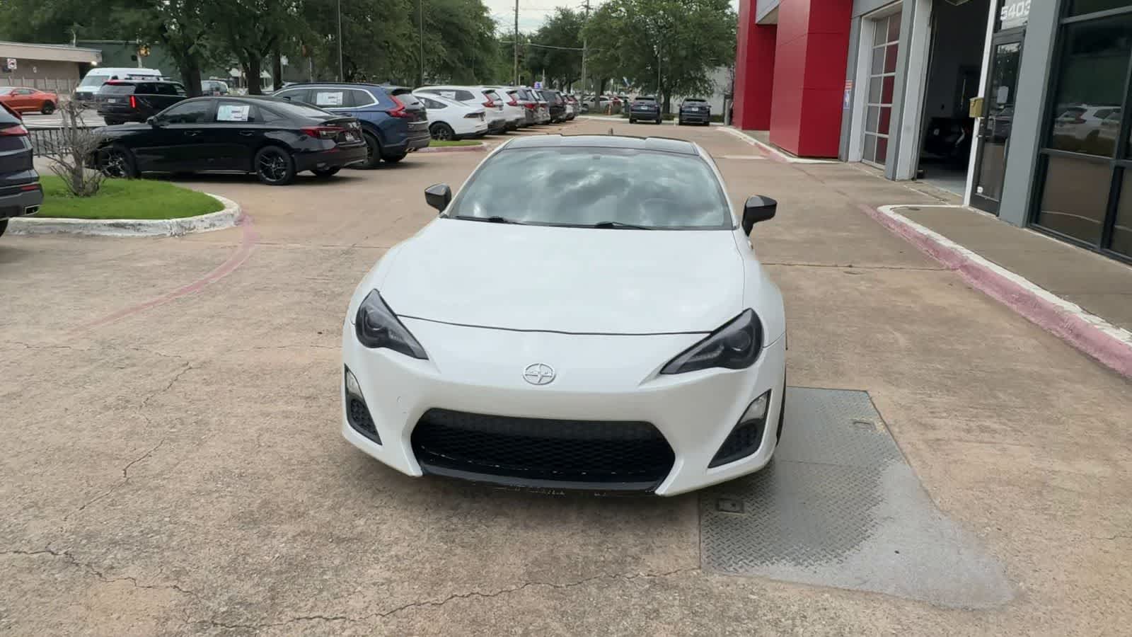 2016 Scion FR-S  3